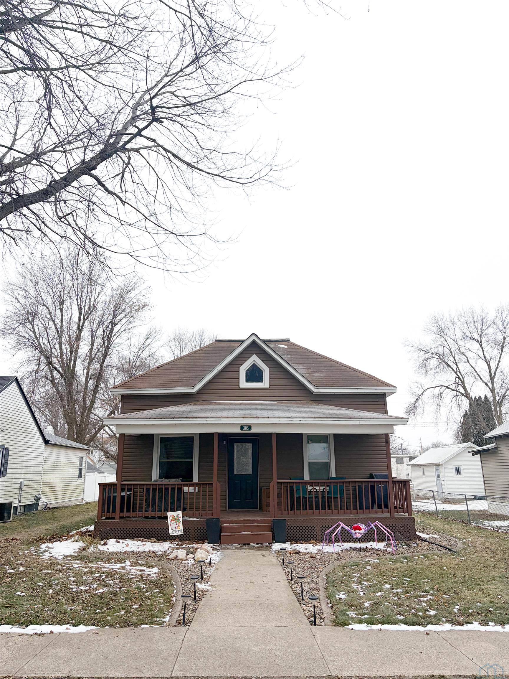 305 PARK ST S, Inwood, IA 51240 