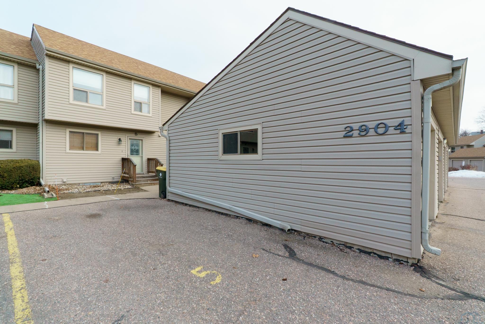 2904 Cedar St. S #5, Sioux City, IA 51106 