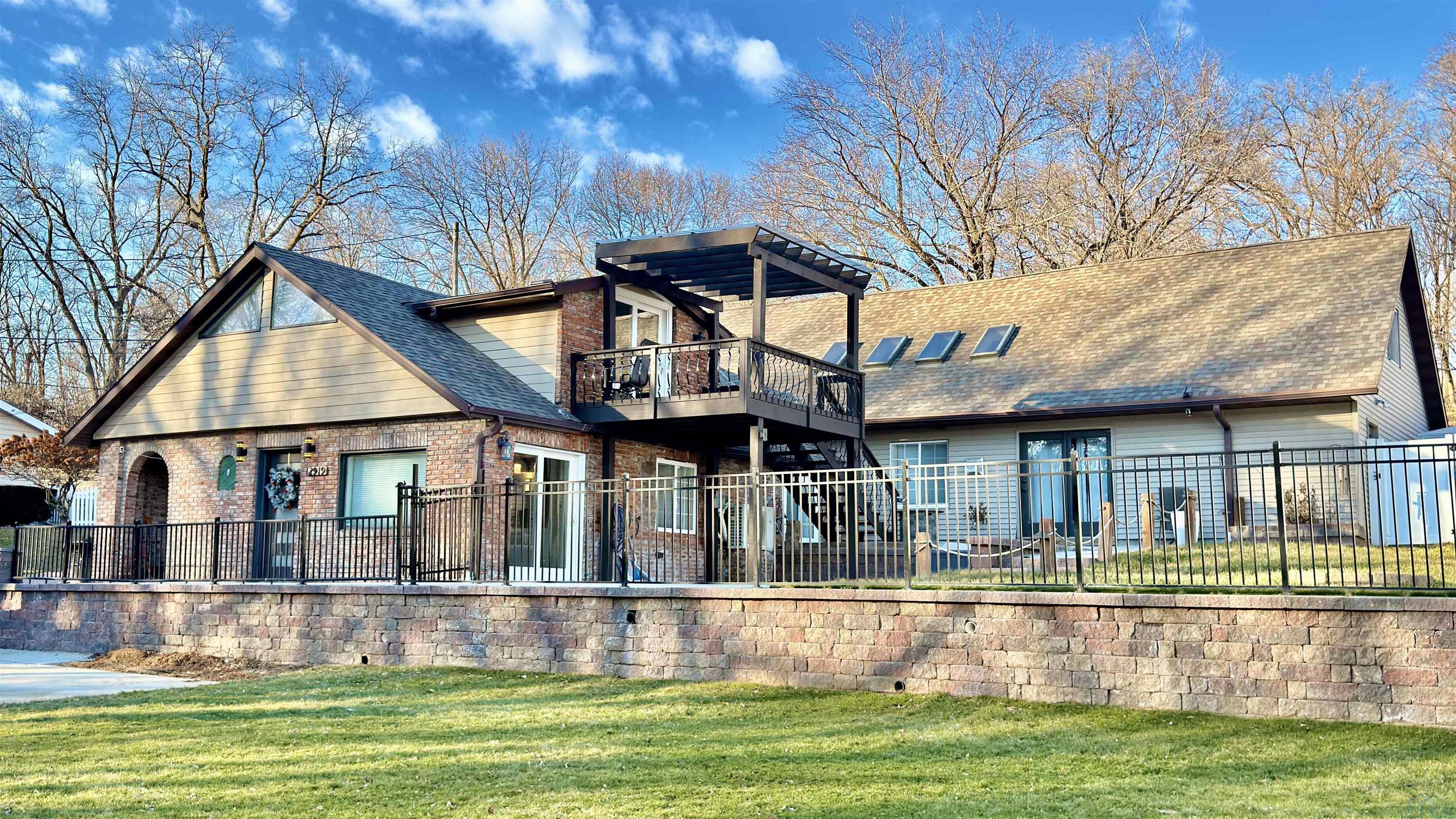 2919 W. Highland Ave, Sioux City, IA 51103 