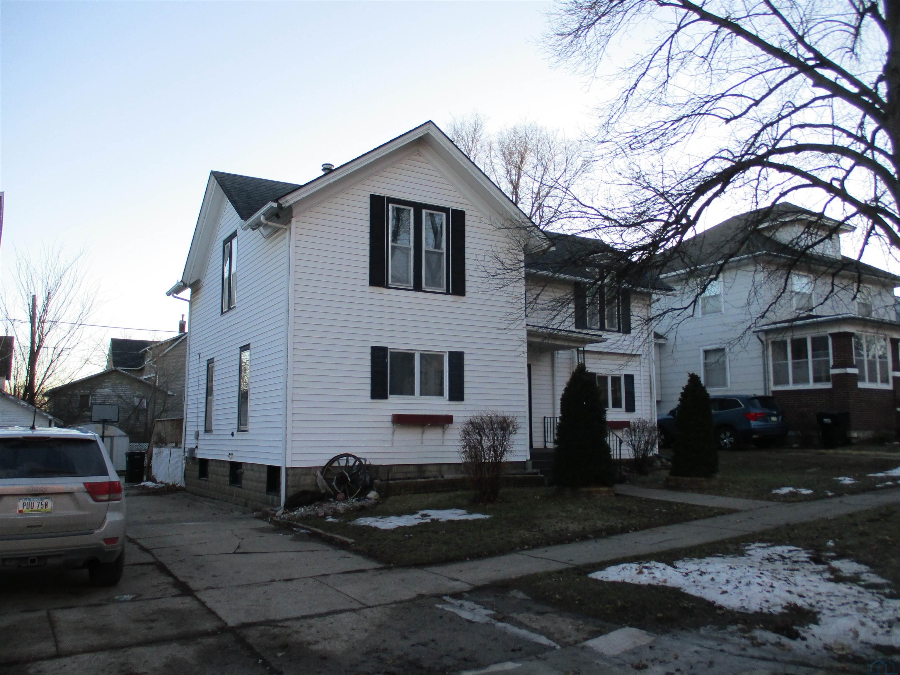 717 Willow Street W, Cherokee, IA 51012 