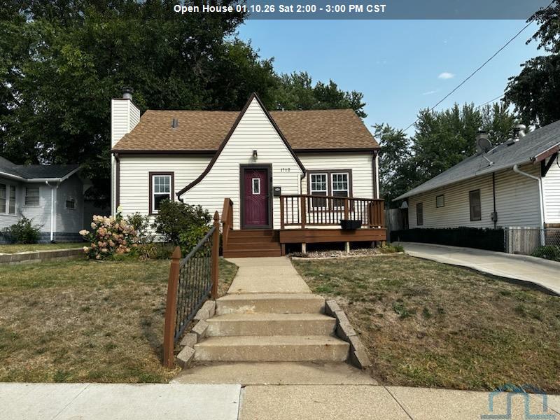 1712 Clinton St S, Sioux City, IA 51106 
