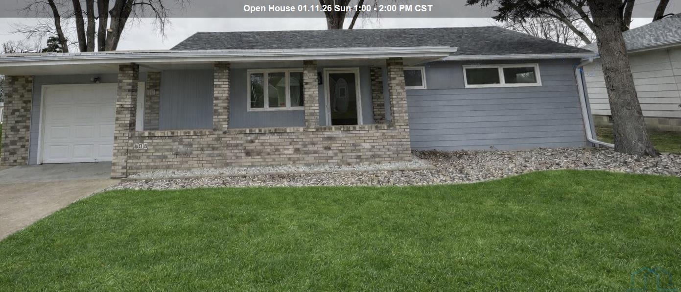 403 Victoria Ct, Sioux City, IA 51104 
