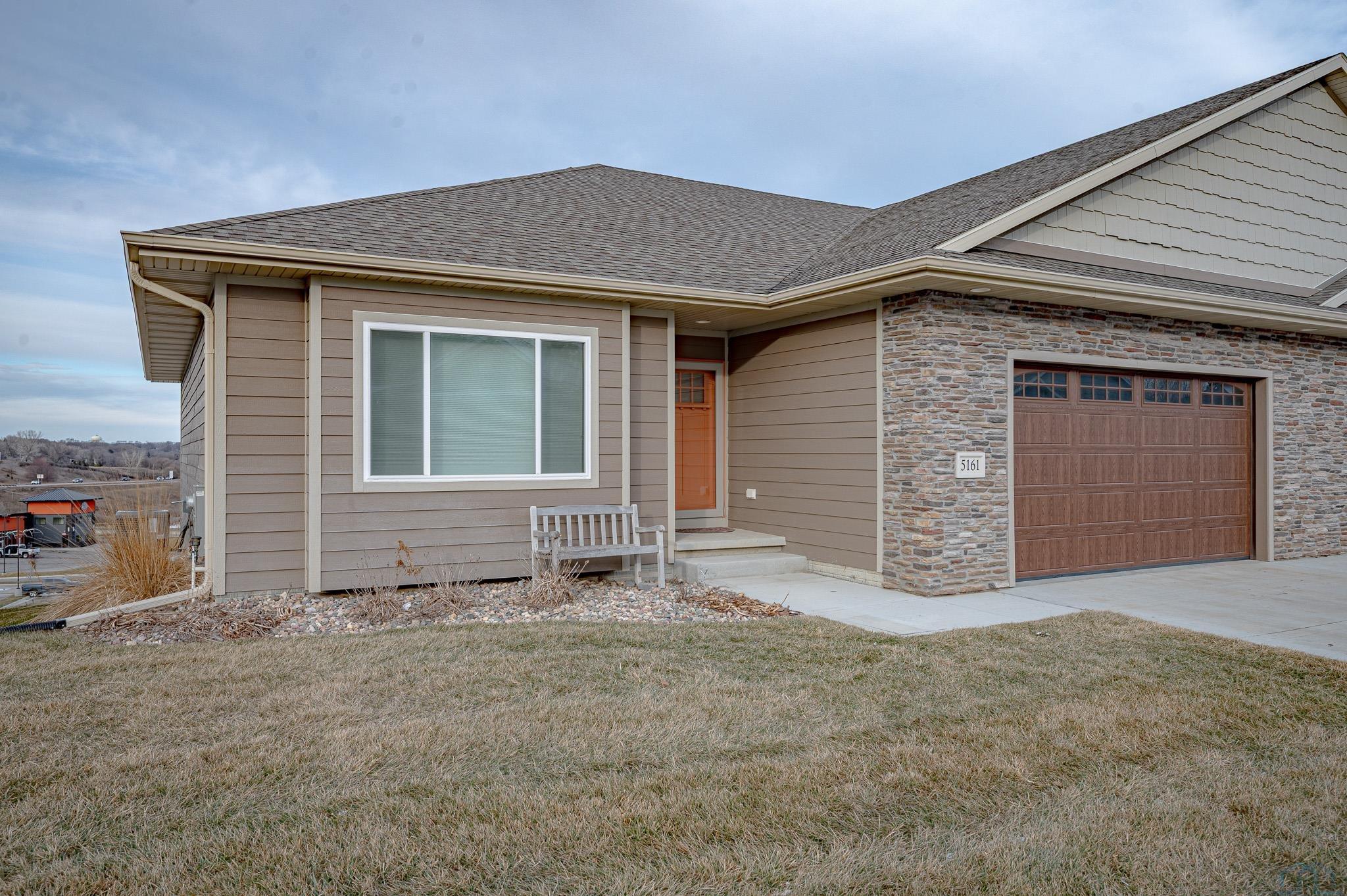 5161 Overlook Lane, Sioux City, IA 51106 