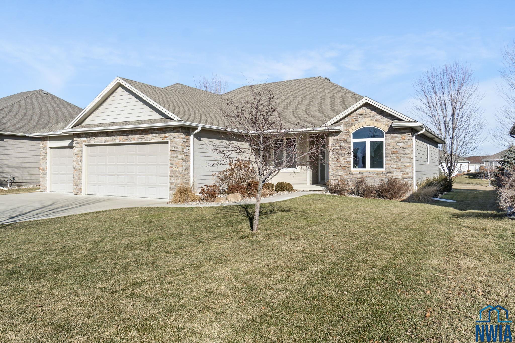 477 Pinehurst Trail E, Dakota Dunes, SD 57049 
