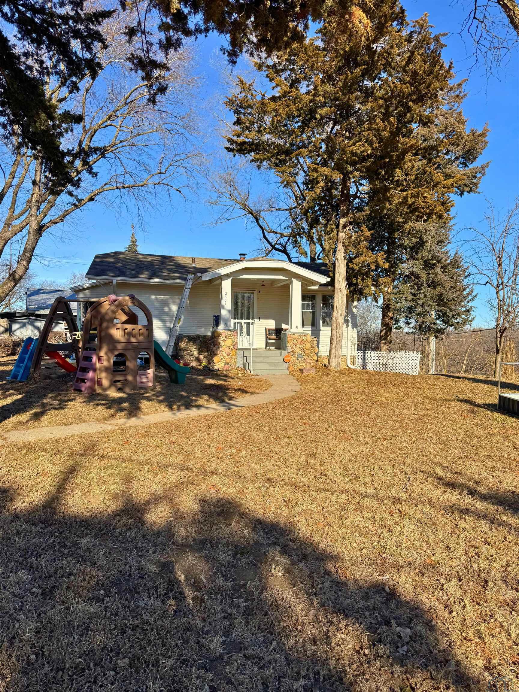 2301 George, Sioux City, IA 51103 