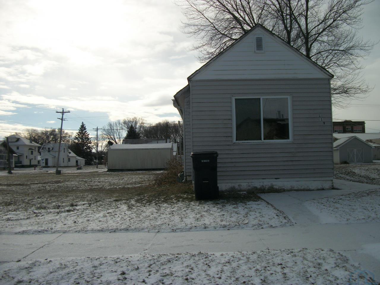 119 Cherry Street E, Cherokee, IA 51012- 