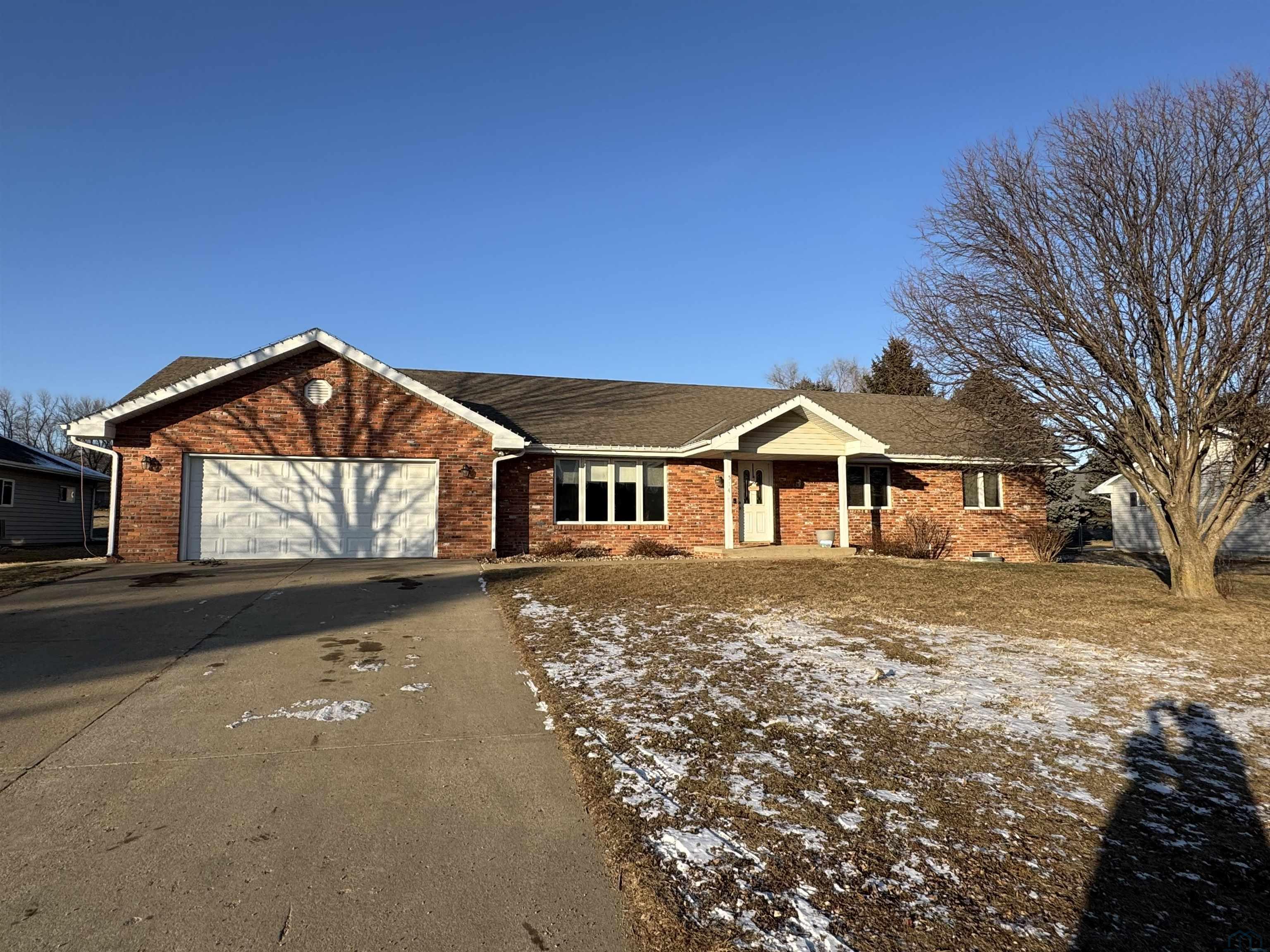 514 Anderson St., Alcester, SD 57001 