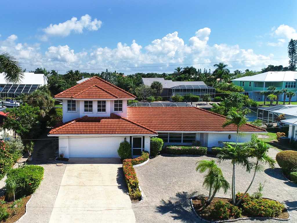 Homes Susan S Guide To Sanibel Real Estate