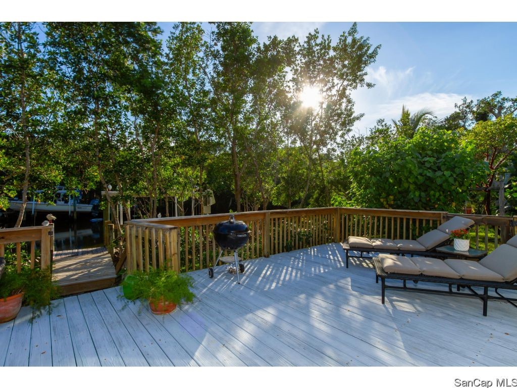 Homes Susan S Guide To Sanibel Real Estate