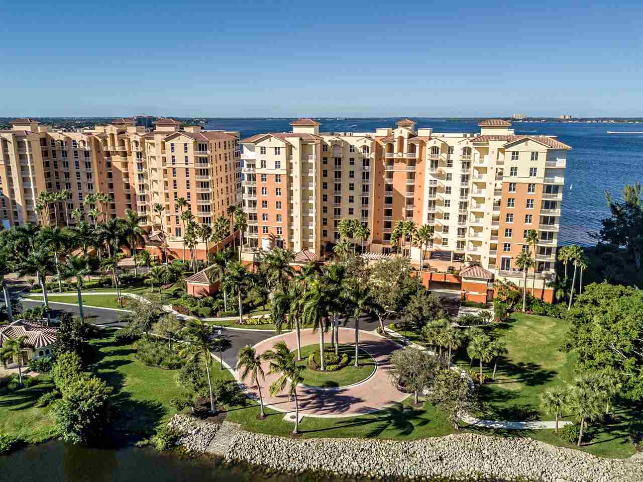 Fort Meyers Condos For Sale
