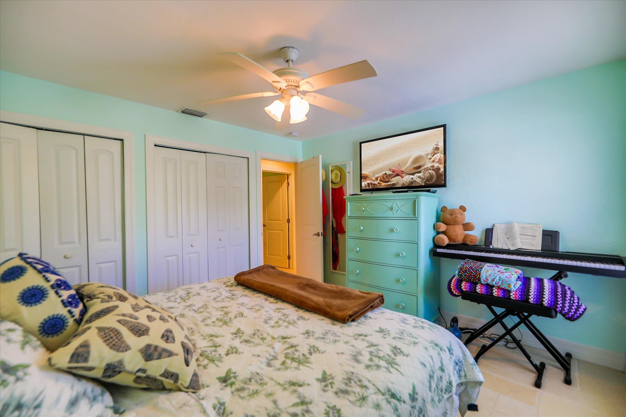 3 Beach Homes, Captiva, Florida 33924, 3 Bedrooms Bedrooms, ,2 BathroomsBathrooms,Condo,For Sale,Beach Homes,2220348