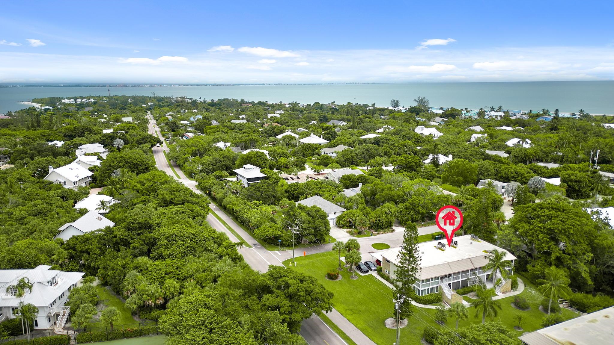 561 Periwinkle Way, Sanibel, Florida 33957, 2 Bedrooms Bedrooms, ,2 BathroomsBathrooms,Condo,For Sale,Periwinkle Way,2220574