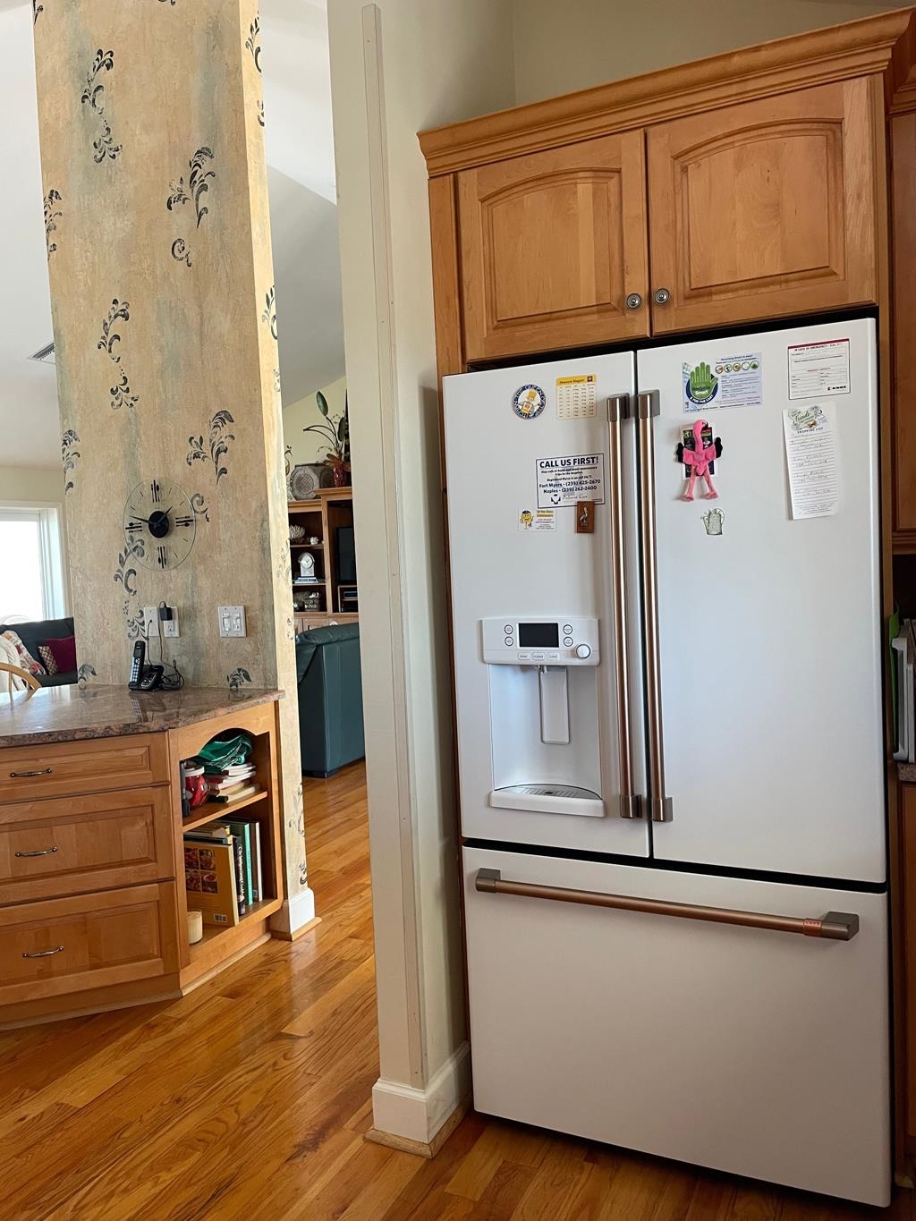425 Lake Murex Cir, Sanibel, Florida 33957, 3 Bedrooms Bedrooms, ,2 BathroomsBathrooms,Residential,For Sale,Lake Murex Cir,2230379