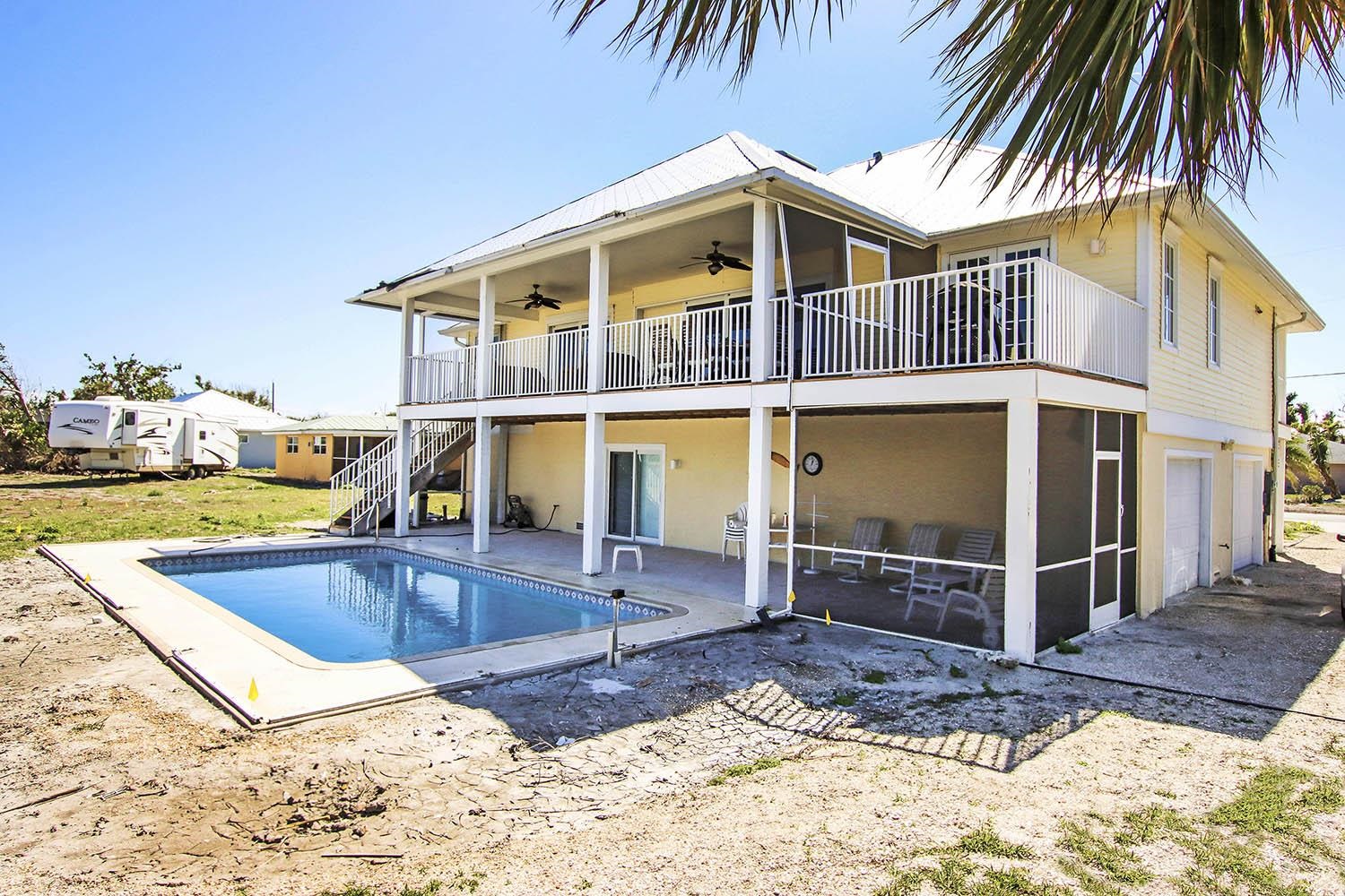 425 Lake Murex Cir, Sanibel, Florida 33957, 3 Bedrooms Bedrooms, ,2 BathroomsBathrooms,Residential,For Sale,Lake Murex Cir,2230379