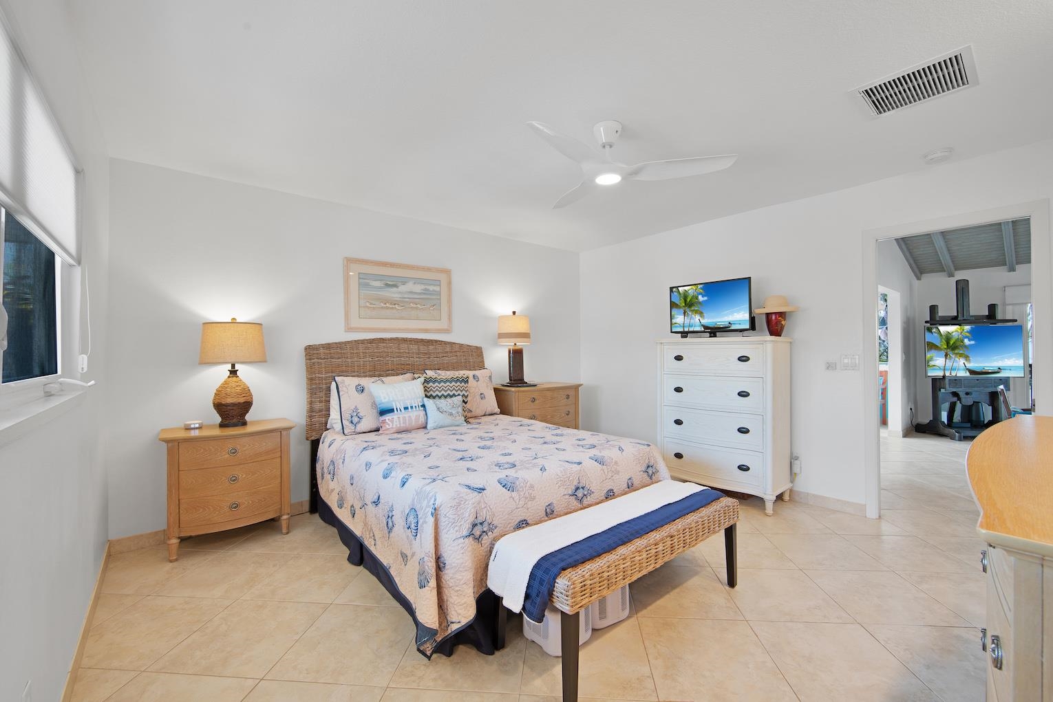 4372 Gulf Pines Drive, Sanibel, Florida 33957, 2 Bedrooms Bedrooms, ,2 BathroomsBathrooms,Residential,For Sale,Gulf Pines Drive,2230381