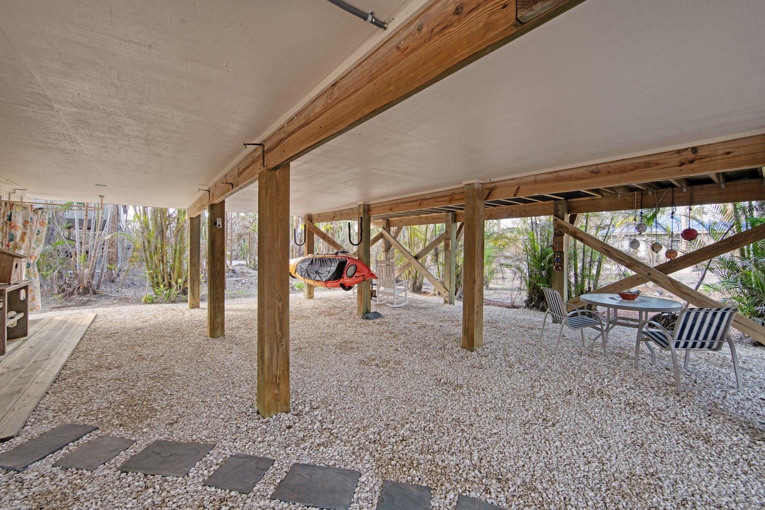 4372 Gulf Pines Drive, Sanibel, Florida 33957, 2 Bedrooms Bedrooms, ,2 BathroomsBathrooms,Residential,For Sale,Gulf Pines Drive,2230381