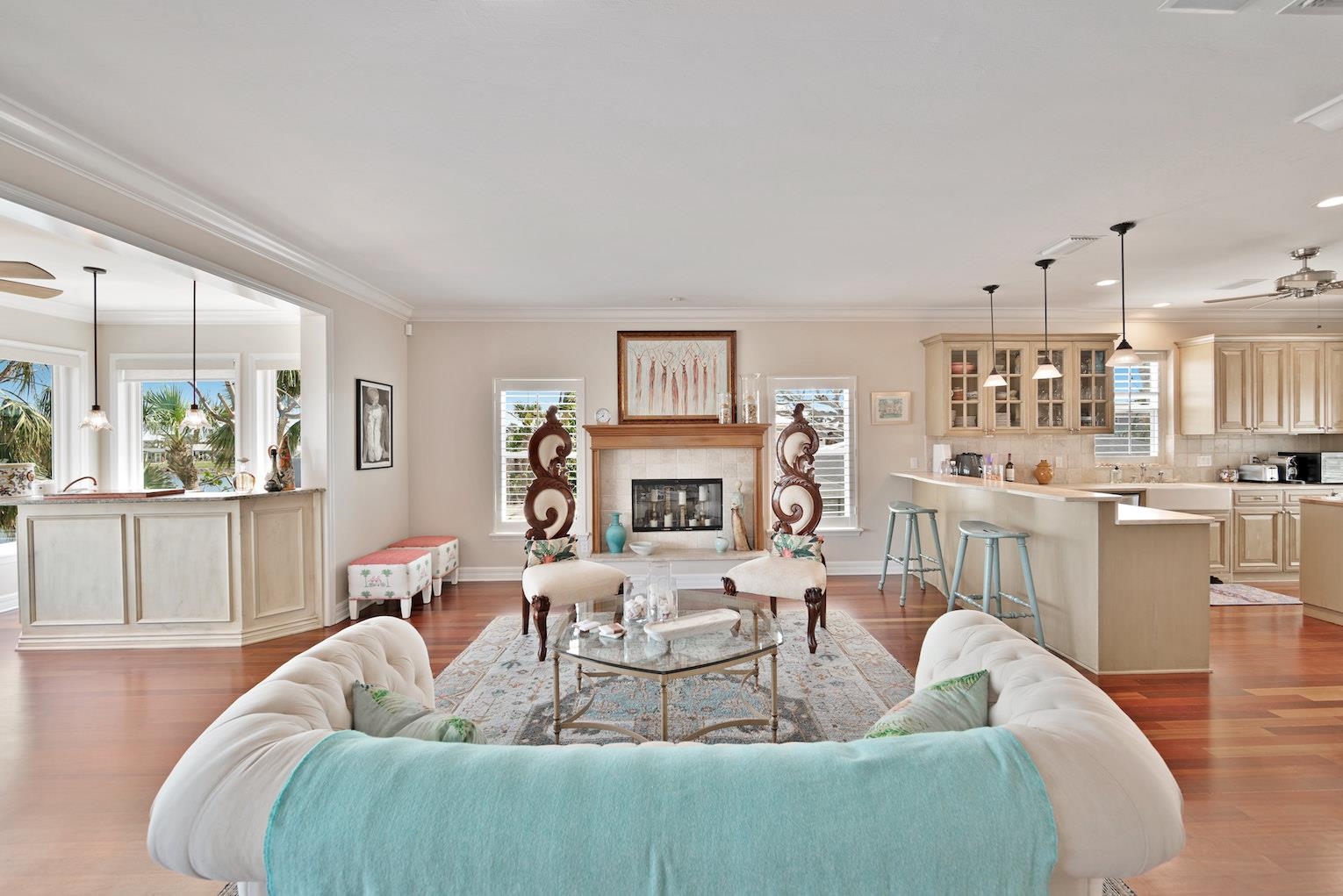 3050 W Gulf Dr, Sanibel, Florida 33957, 3 Bedrooms Bedrooms, ,2 BathroomsBathrooms,Residential,For Sale,W Gulf Dr,2230387