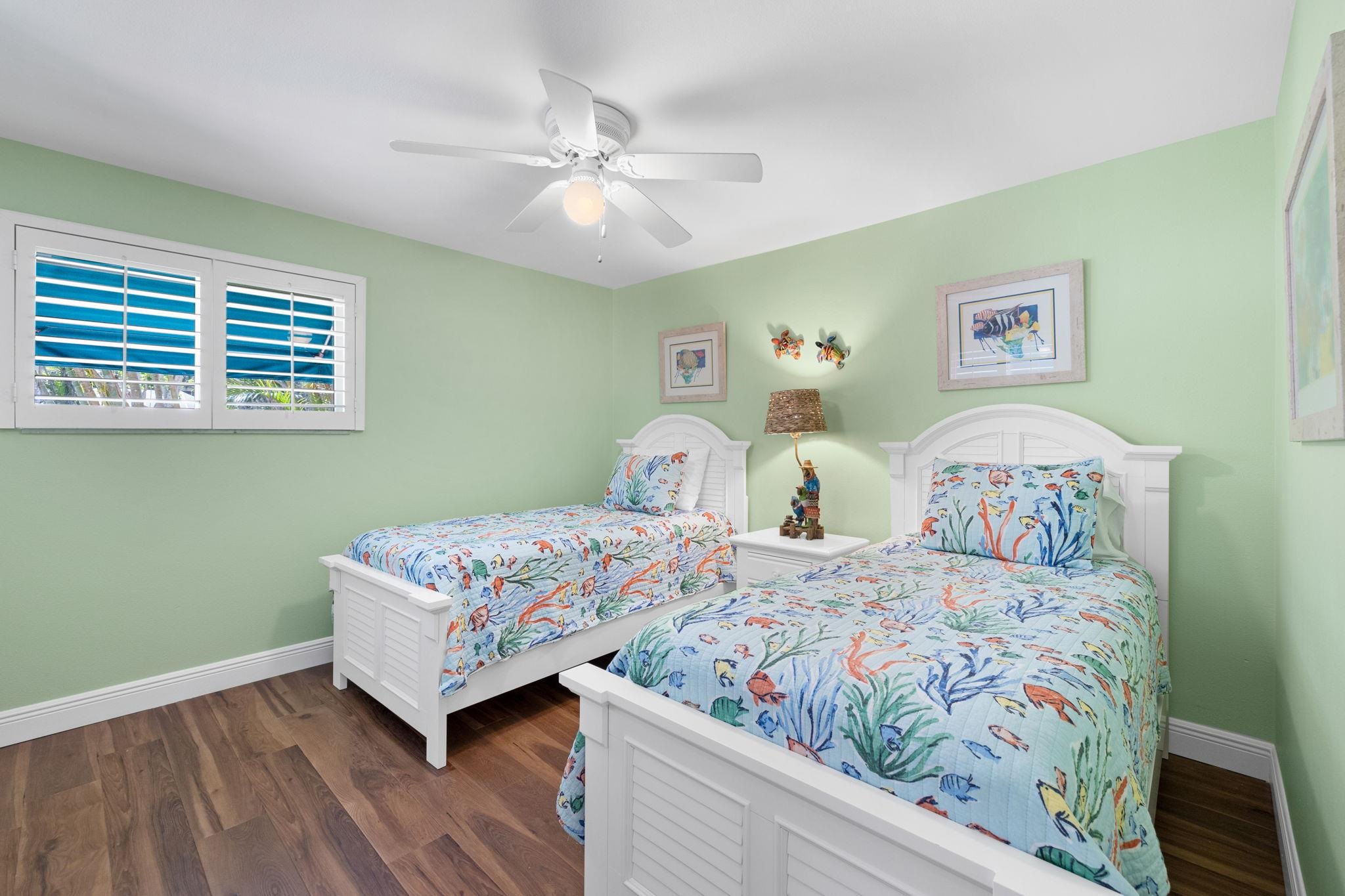 11530 Chapin Ln, Captiva, Florida 33924, 3 Bedrooms Bedrooms, ,2 BathroomsBathrooms,Residential,For Sale,Chapin Ln,2230388
