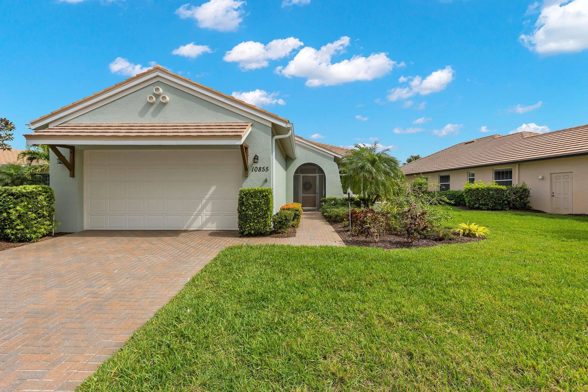 10855 Tiberio Dr, Fort Myers, Florida 33913, 3 Bedrooms Bedrooms, ,2 BathroomsBathrooms,Residential,For Sale,Tiberio Dr,2230390