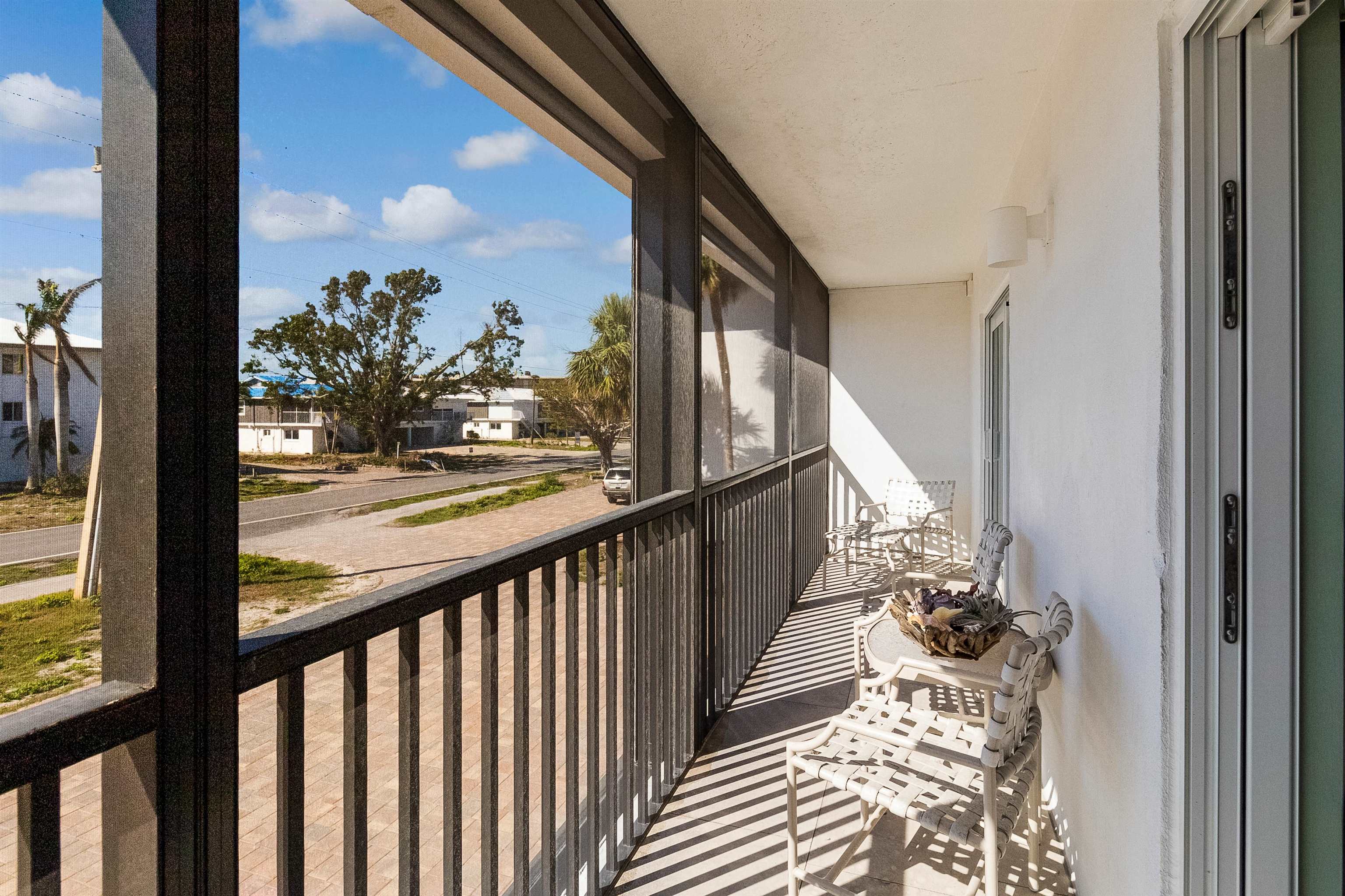 1340 Middle Gulf Drive, Sanibel, Florida 33957, 2 Bedrooms Bedrooms, ,2 BathroomsBathrooms,Condo,For Sale,Middle Gulf Drive,2230500