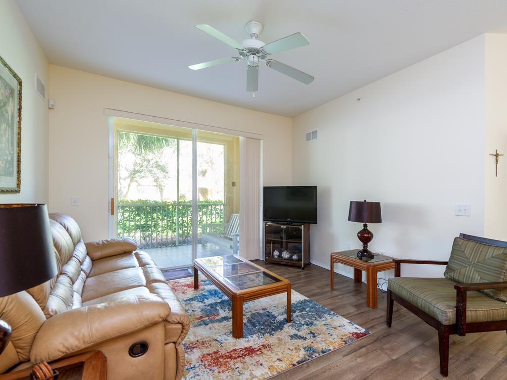 9035 Colby Dr, Fort Myers, Florida 33919, 2 Bedrooms Bedrooms, ,2 BathroomsBathrooms,Condo,For Sale,Colby Dr,2230575