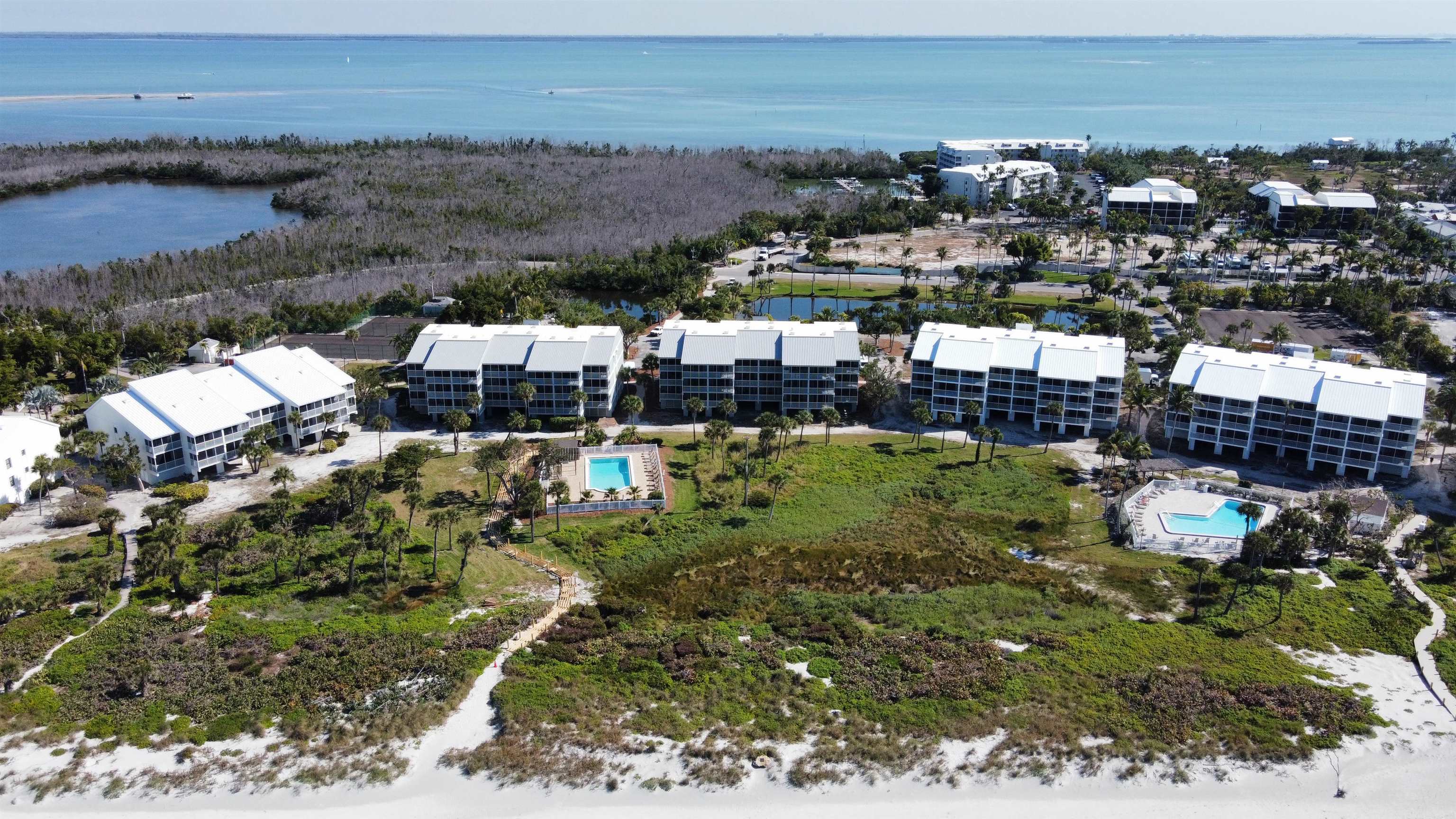 2521 Beach Villas, Captiva, Florida 33924, 2 Bedrooms Bedrooms, ,2 BathroomsBathrooms,Condo,For Sale,Beach Villas,2230722