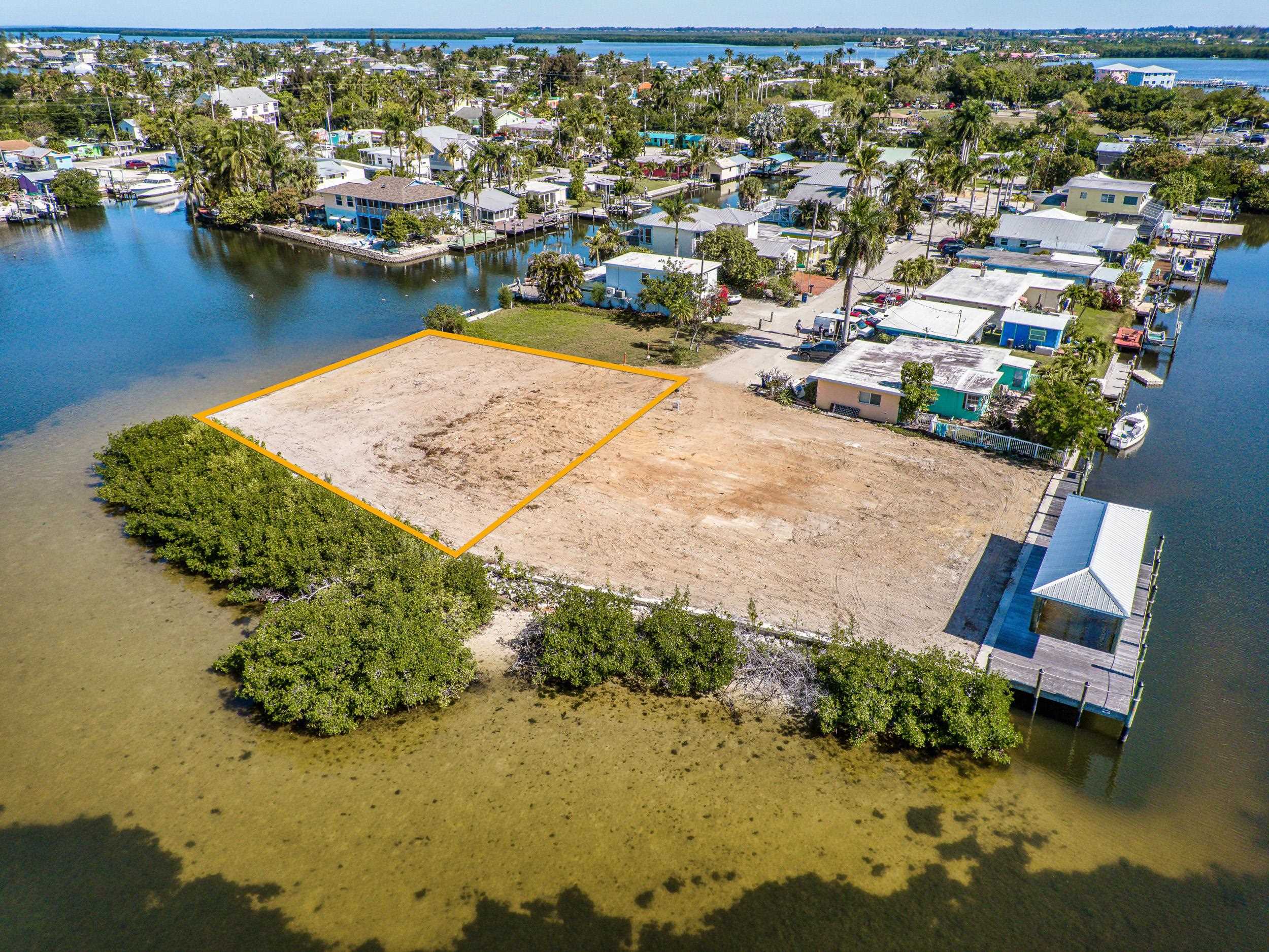 2638 Second St, Matlacha, Florida 33993, ,Vacant land,For Sale,Second St,2230830