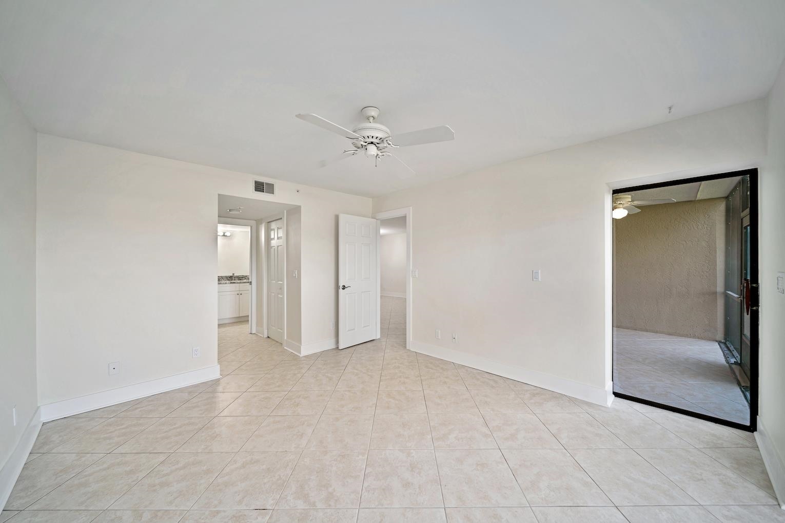 16260 Kelly Cove Dr, Fort Myers, Florida 33908, 2 Bedrooms Bedrooms, ,2 BathroomsBathrooms,Condo,For Sale,Kelly Cove Dr,2230932