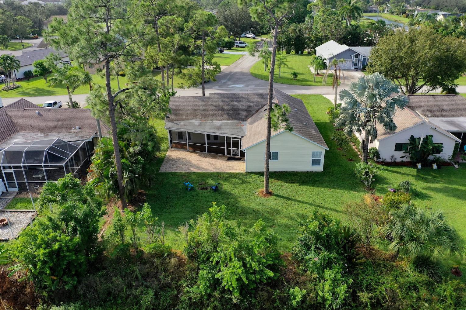 9778 Country Oaks Dr, Fort Myers, Florida 33967, 4 Bedrooms Bedrooms, ,2 BathroomsBathrooms,Residential,For Sale,Country Oaks Dr,2230933