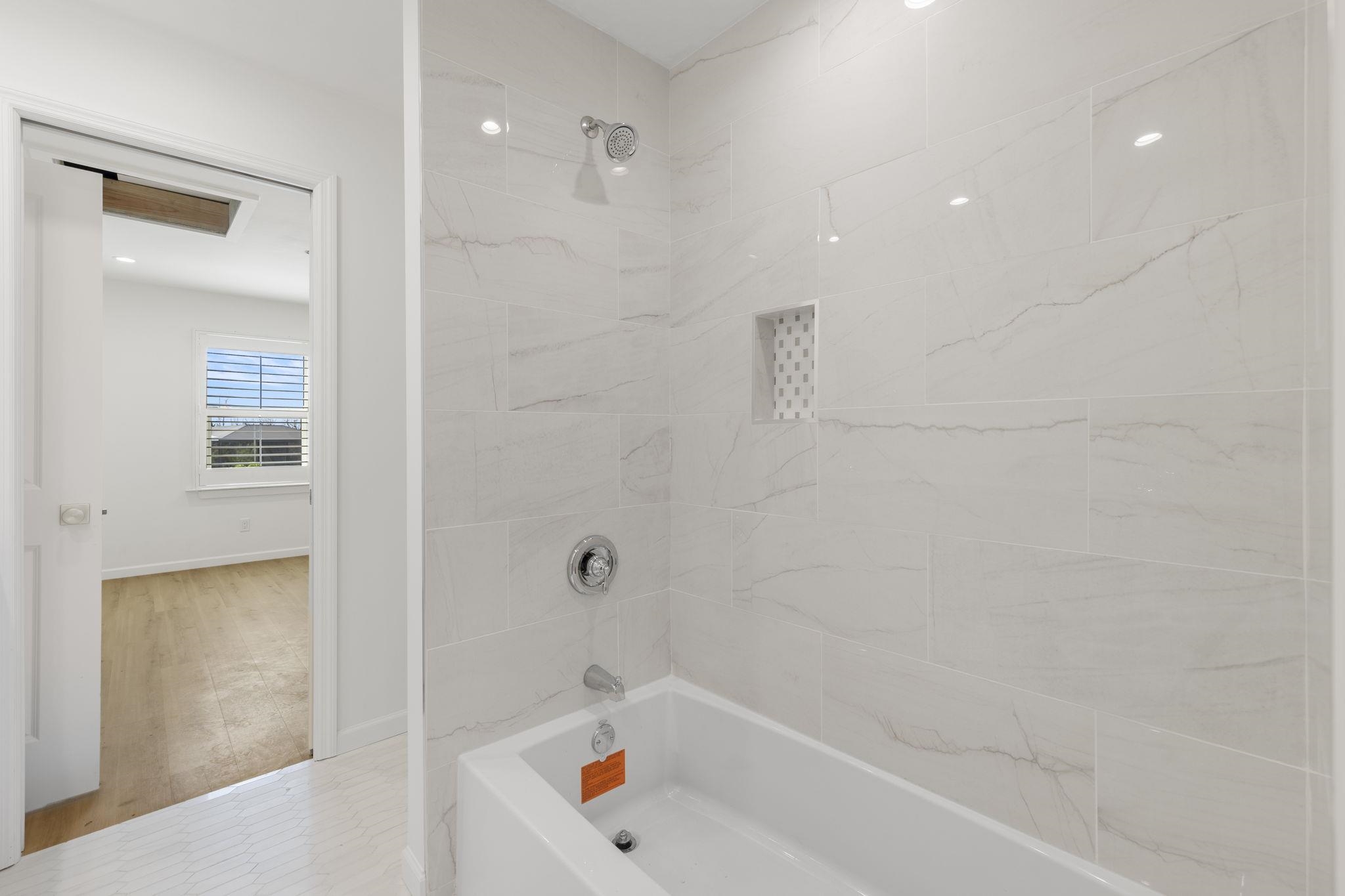 9393 Peaceful Dr, Sanibel, Florida 33957, 3 Bedrooms Bedrooms, ,2 BathroomsBathrooms,Residential,For Sale,Peaceful Dr,2231049