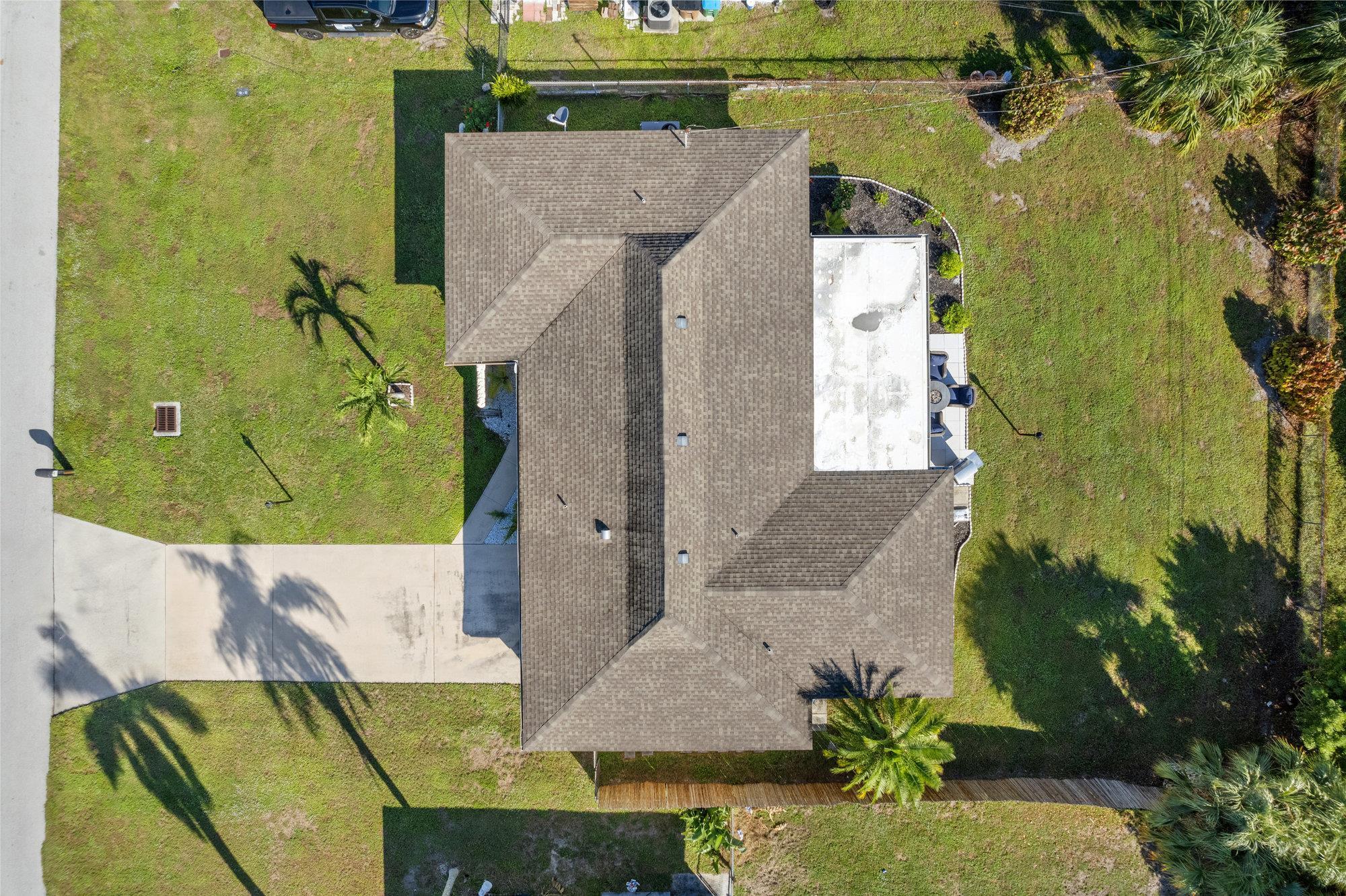 2623 SE 17th Ave, Cape Coral, Florida 33904, 3 Bedrooms Bedrooms, ,2 BathroomsBathrooms,Residential,For Sale,SE 17th Ave,2231076