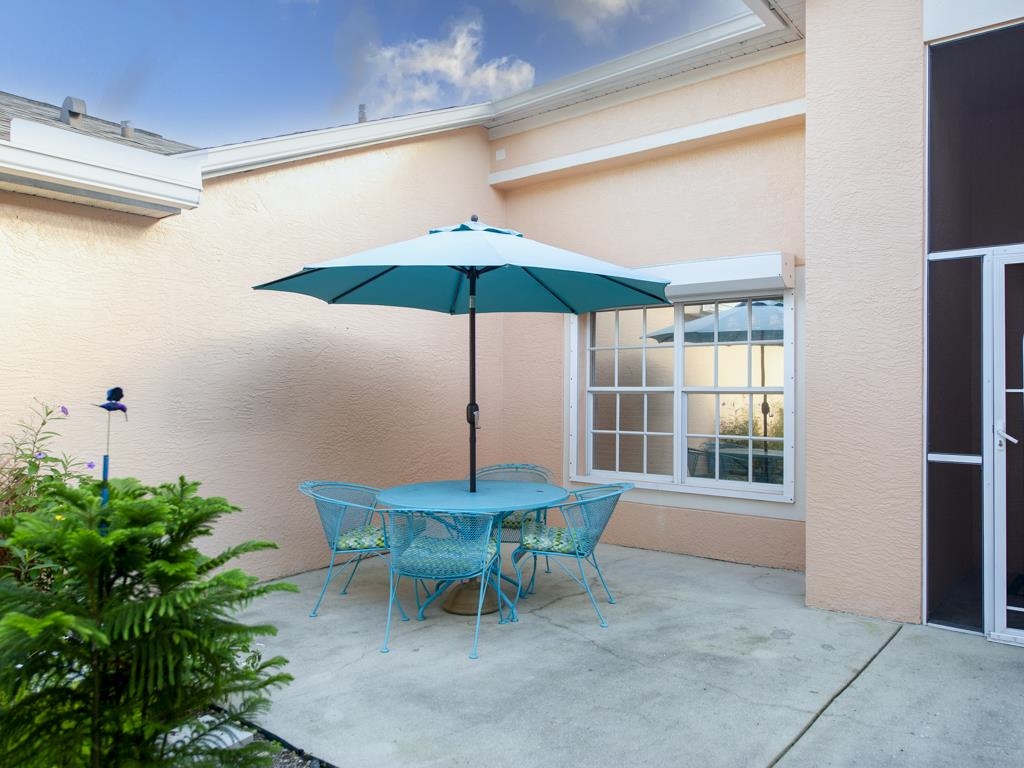 9209 Coral Isle Way, Fort Myers, Florida 33919, 2 Bedrooms Bedrooms, ,2 BathroomsBathrooms,Residential,For Sale,Coral Isle Way,2231107