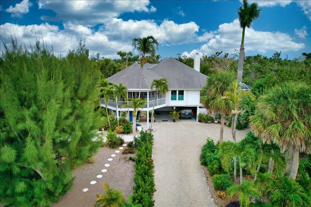 1586 CENTURY CT, SANIBEL, FL 33957 Sanibel & Captiva Islands