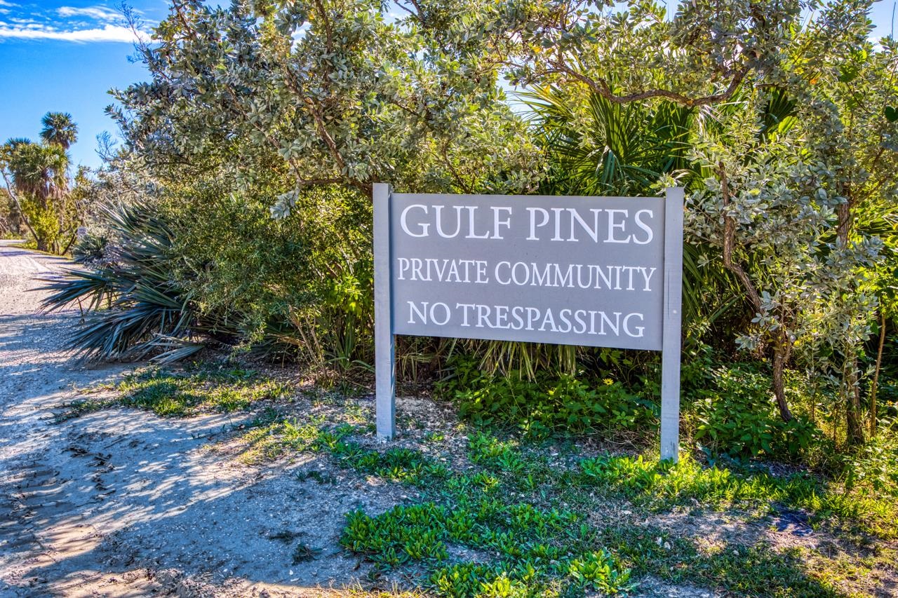 4400 Gulf Pines Dr, Sanibel, FL 33957