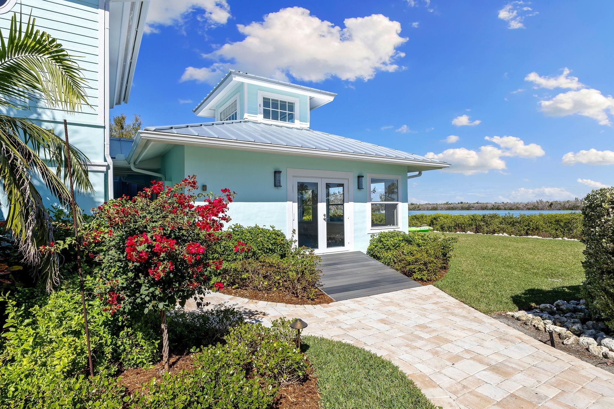 11531 Paige Ct, Captiva, Florida 33924, 4 Bedrooms Bedrooms, ,3 BathroomsBathrooms,Residential,For Sale,Paige Ct,2240172