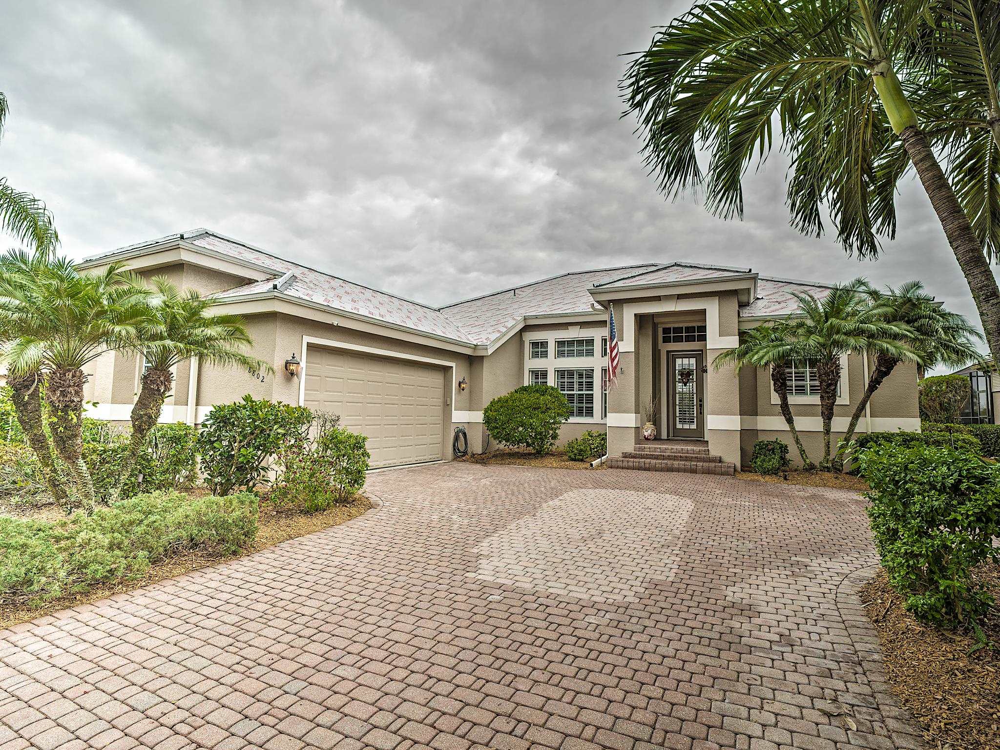 8802 New Castle Dr, Fort Myers, Florida 33908, 3 Bedrooms Bedrooms, ,2 BathroomsBathrooms,Residential,For Sale,New Castle Dr,2240180