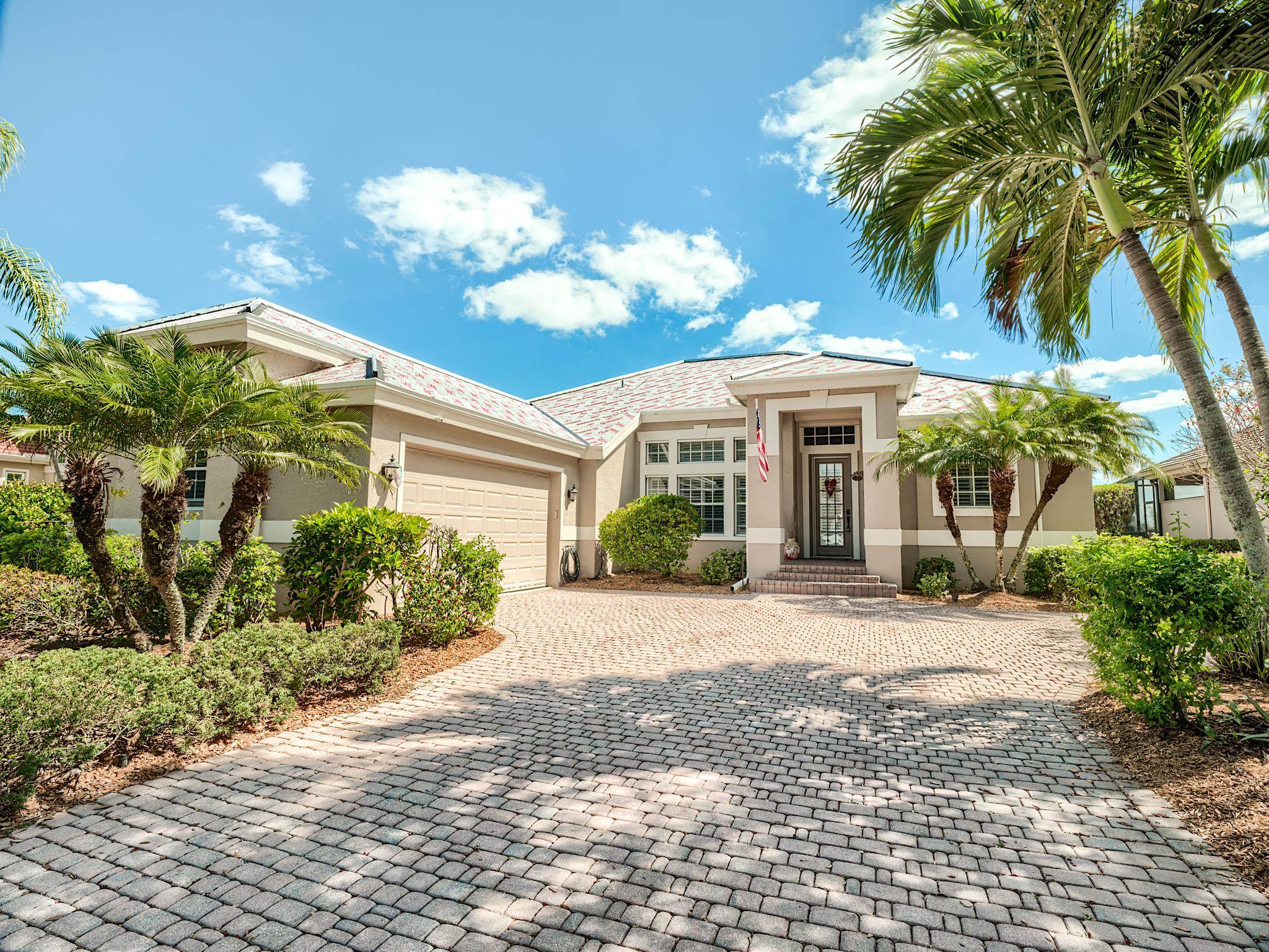 8802 New Castle Dr, Fort Myers, Florida 33908, 3 Bedrooms Bedrooms, ,2 BathroomsBathrooms,Residential,For Sale,New Castle Dr,2240180