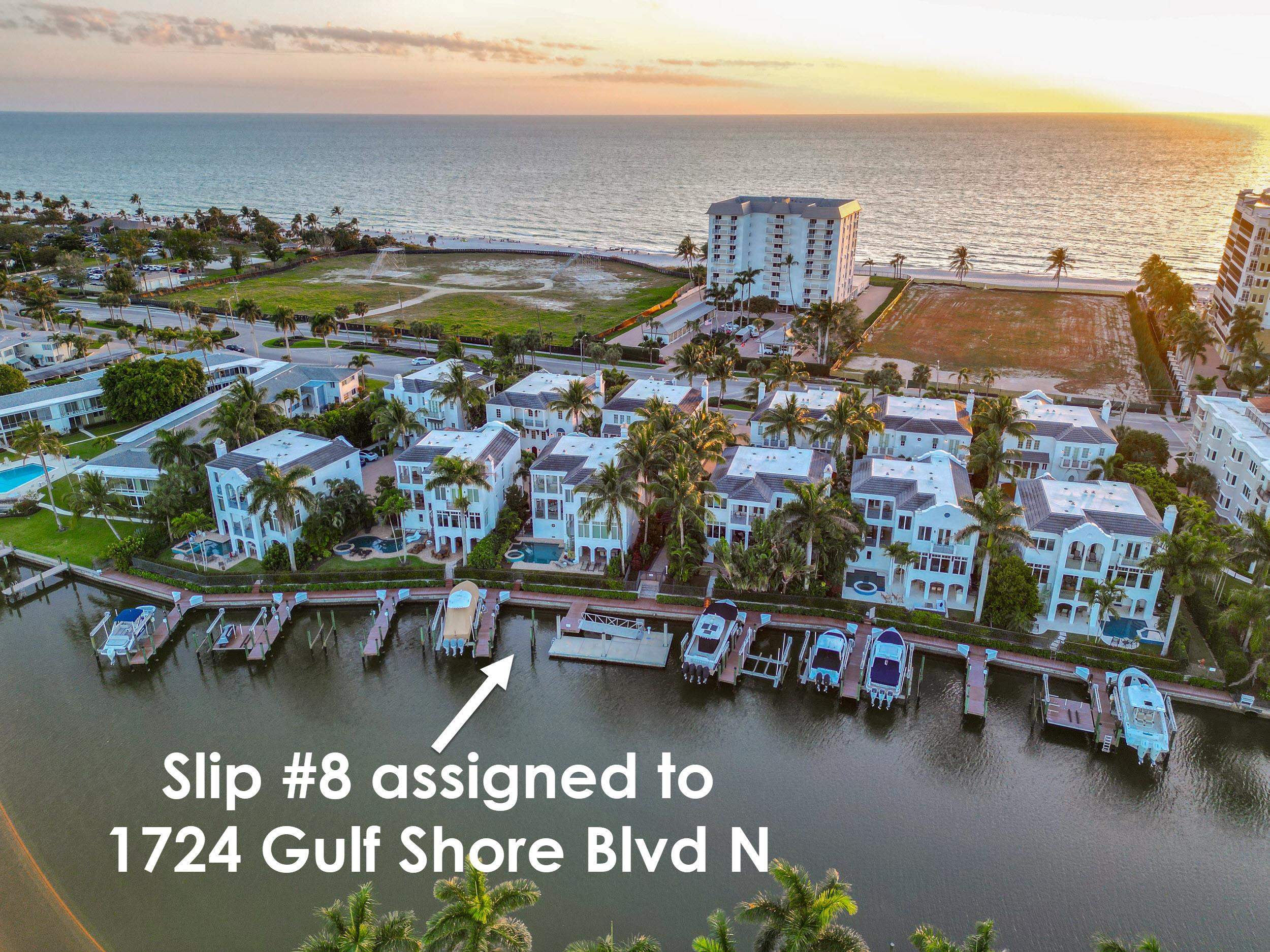 1724 Gulf Shore Blvd N, Naples, Florida 34102, 4 Bedrooms Bedrooms, ,4 BathroomsBathrooms,Residential,For Sale,Gulf Shore Blvd N,2240301