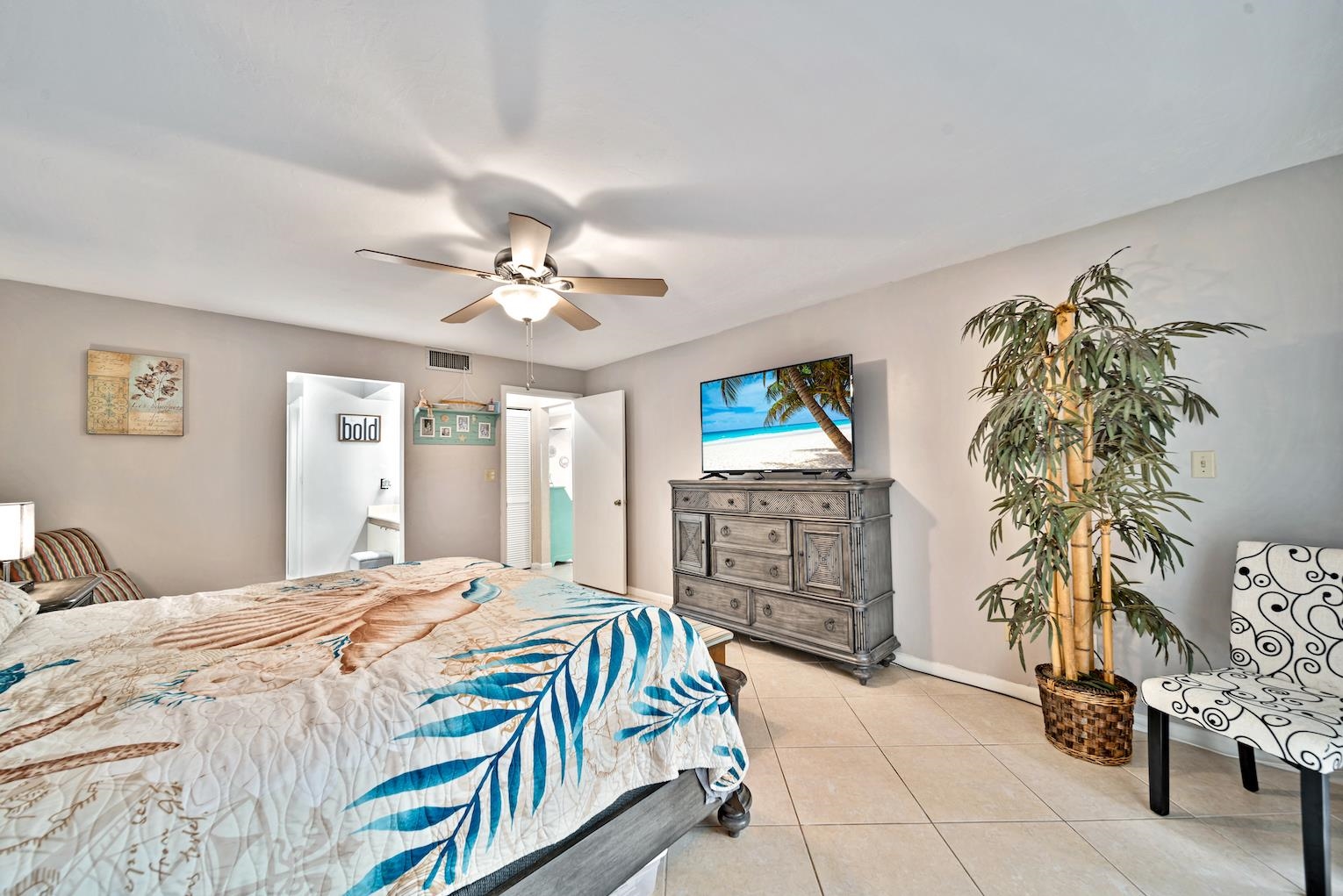 907 Big Pine Way, Fort Myers, Florida 33907, 2 Bedrooms Bedrooms, ,2 BathroomsBathrooms,Condo,For Sale,Big Pine Way,2240308