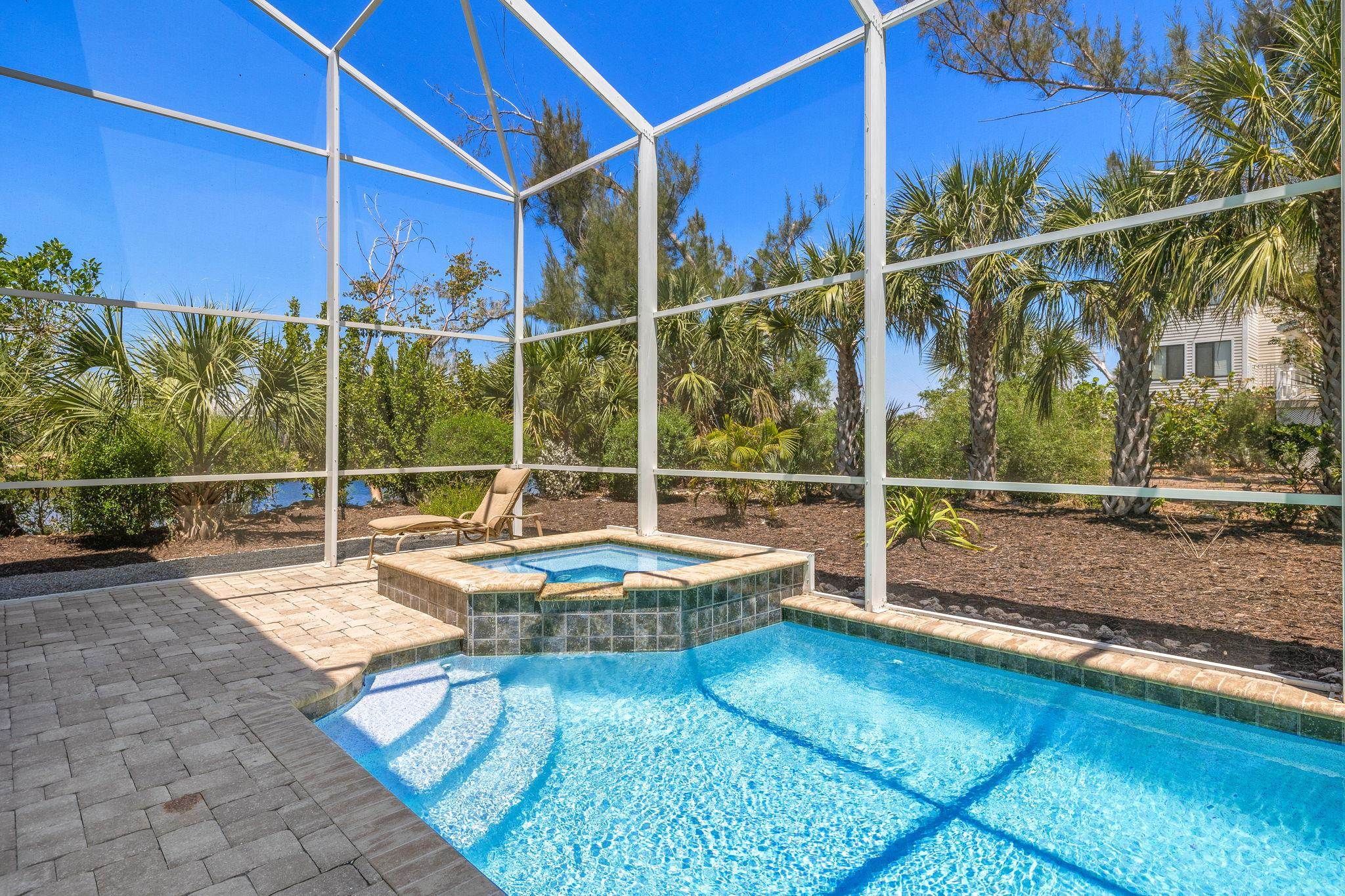 1402 Middle Gulf Dr, Sanibel, Florida 33957, 3 Bedrooms Bedrooms, ,3 BathroomsBathrooms,Residential,For Sale,Middle Gulf Dr,2240375