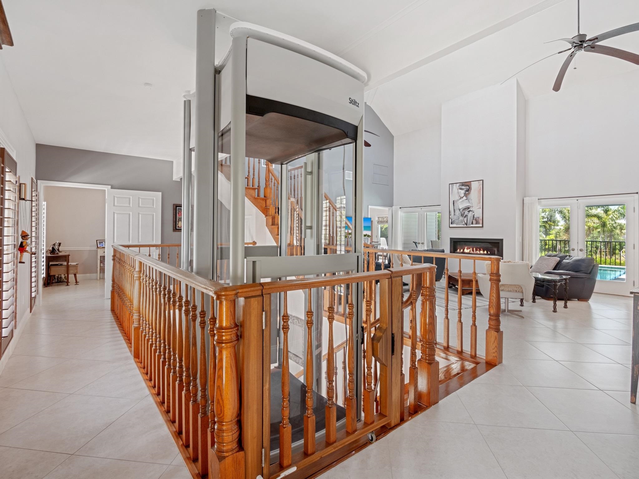 9439 Cotten Ct, Sanibel, FL 33957