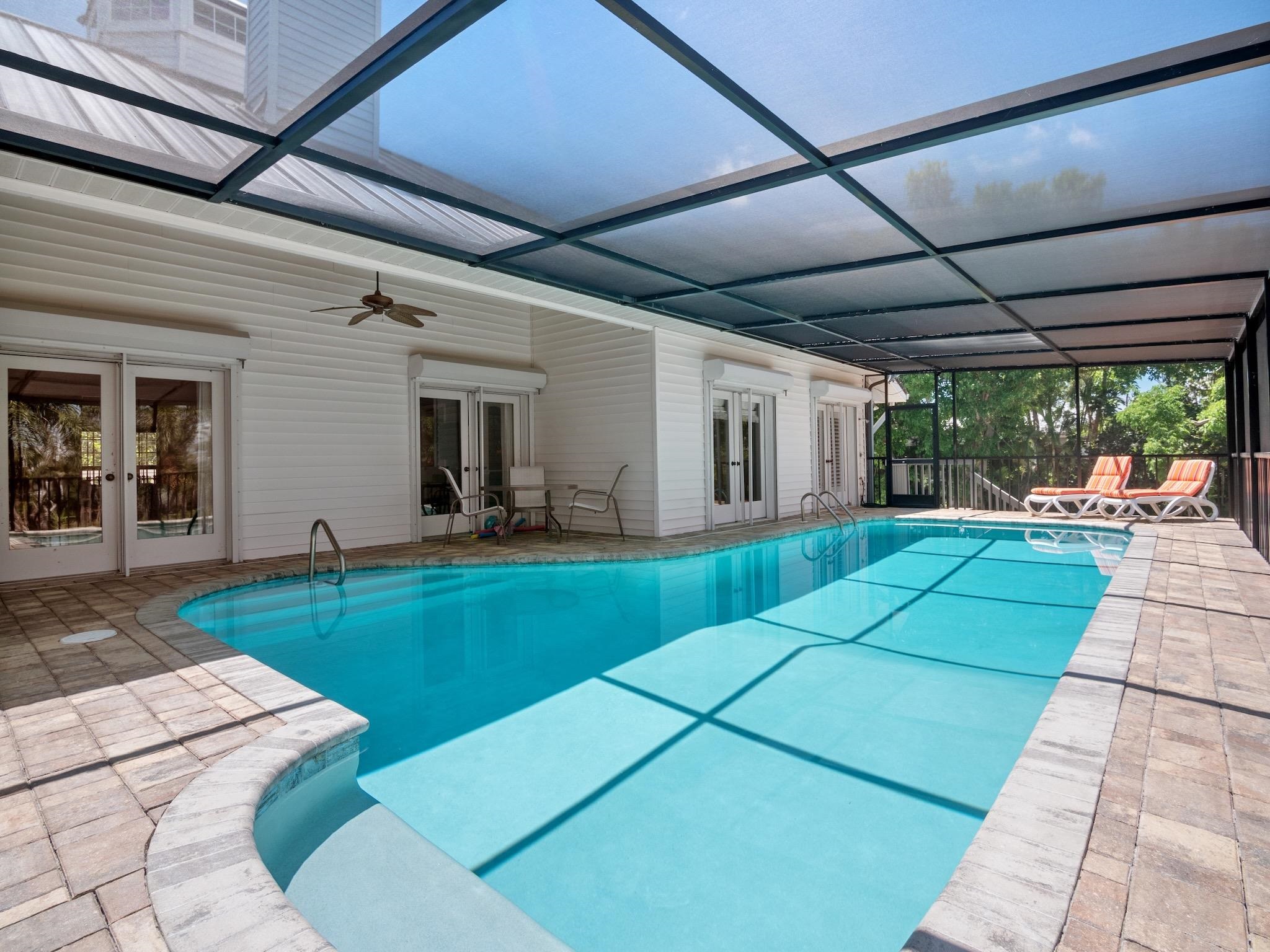 9439 Cotten Ct, Sanibel, FL 33957