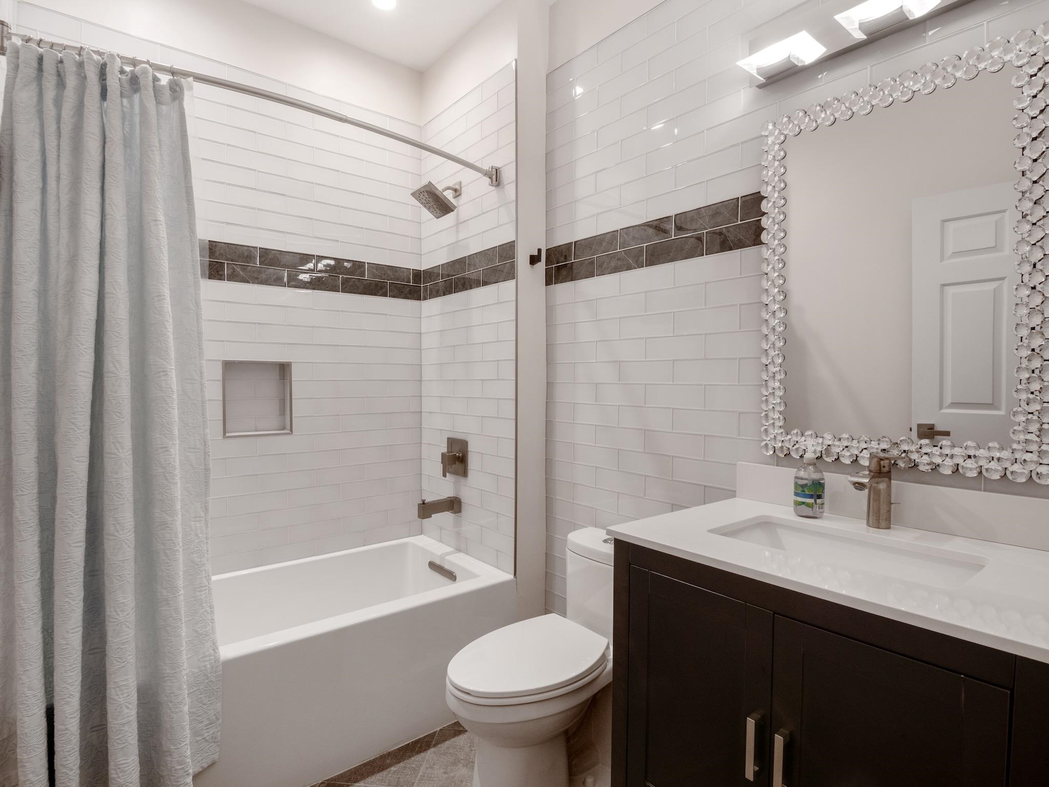 9439 Cotten Ct, Sanibel, FL 33957