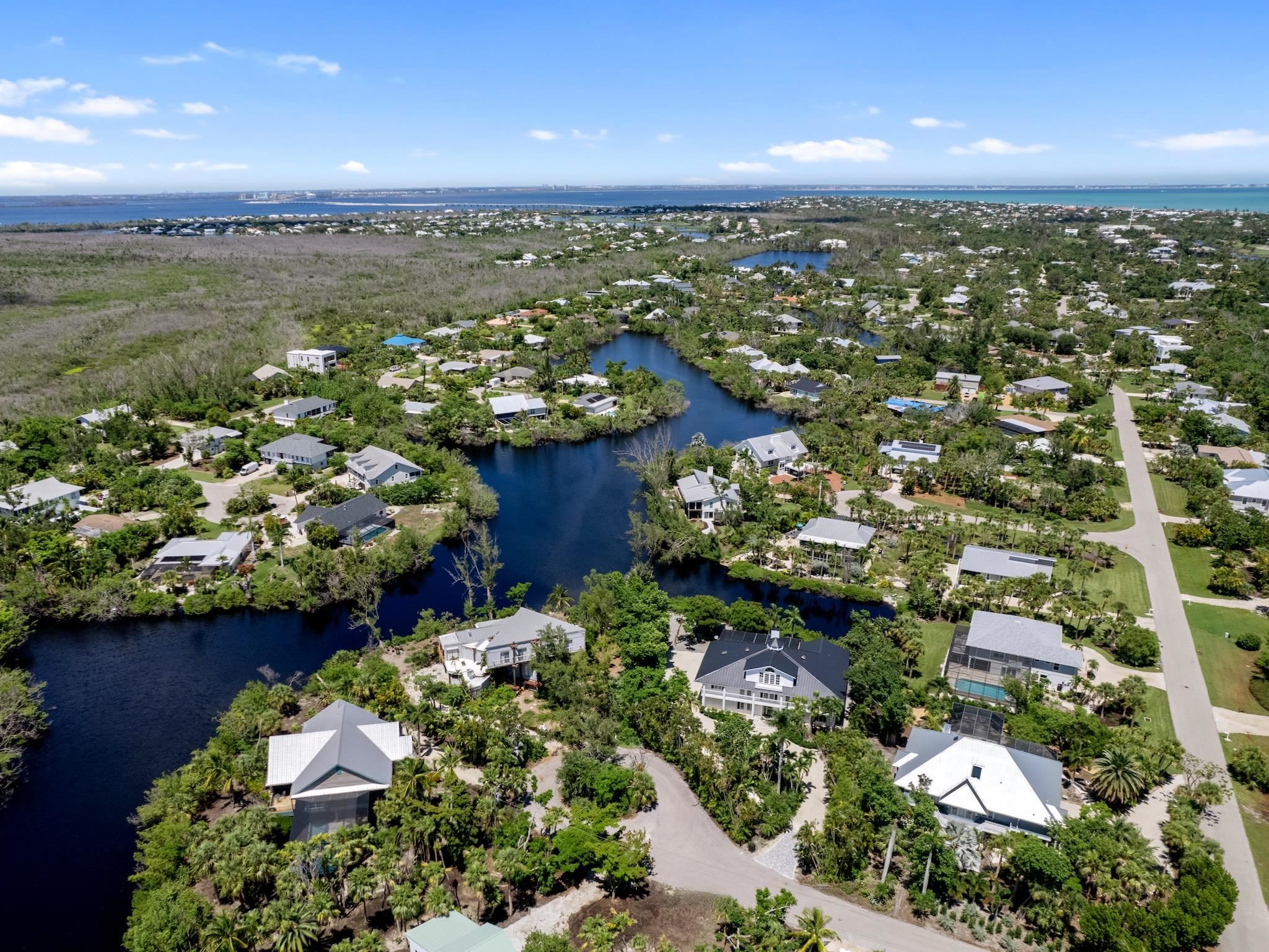 9439 Cotten Ct, Sanibel, FL 33957