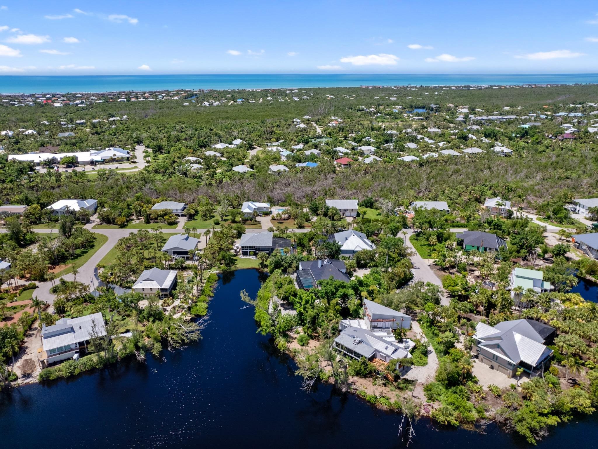 9439 Cotten Ct, Sanibel, FL 33957