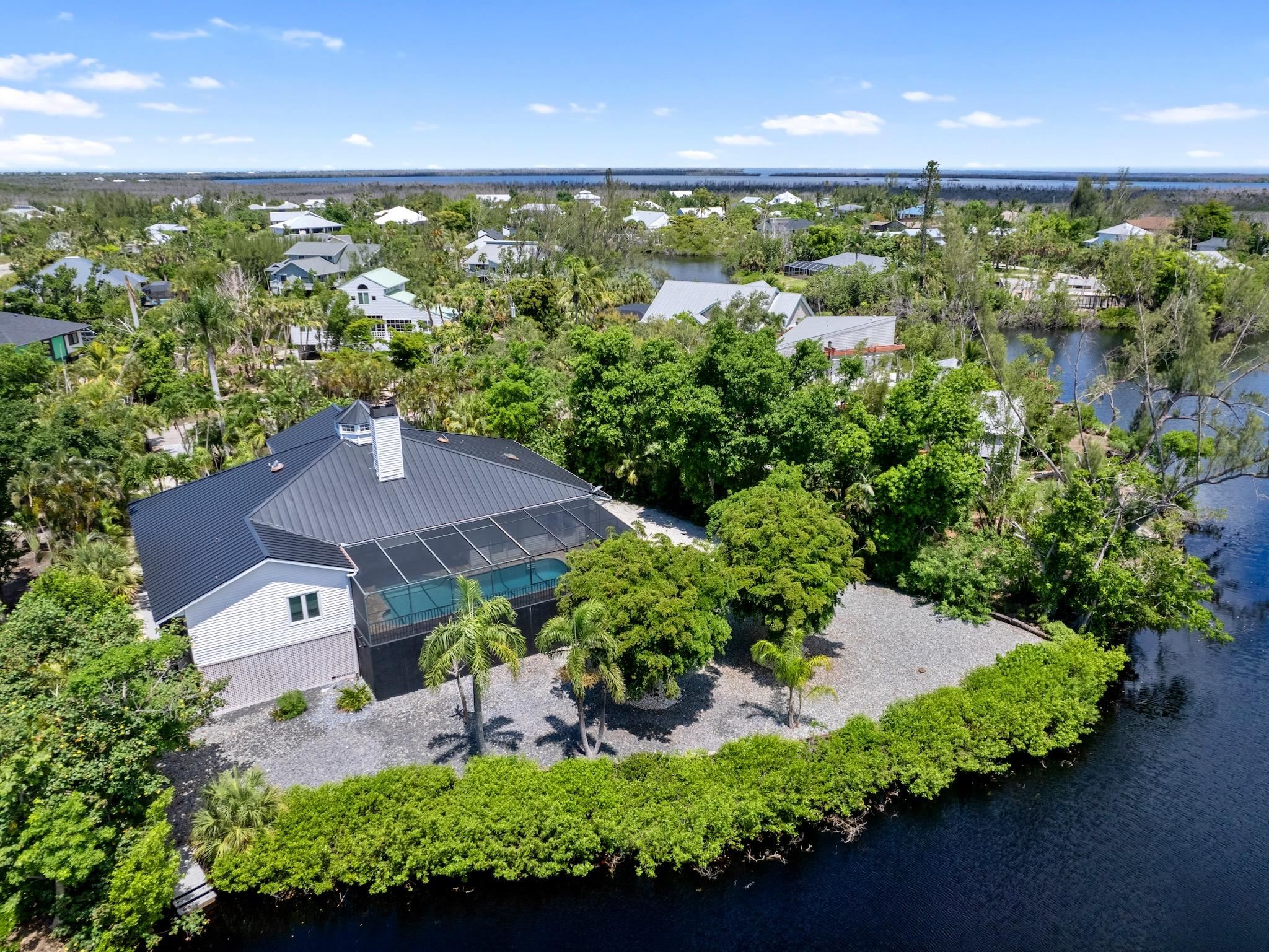 9439 Cotten Ct, Sanibel, FL 33957