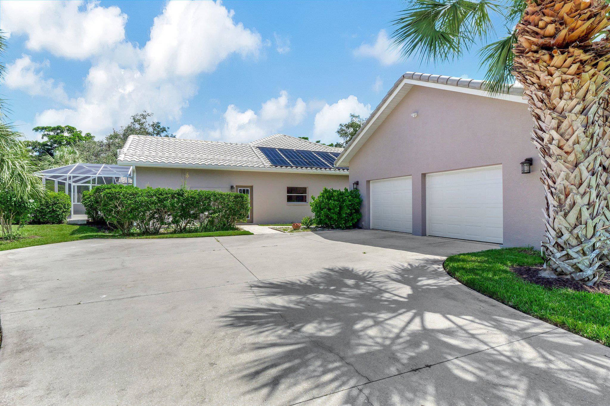 16161 Kelly Cove Dr, Fort Myers, Florida 33908, 4 Bedrooms Bedrooms, ,2 BathroomsBathrooms,Residential,For Sale,Kelly Cove Dr,2240670