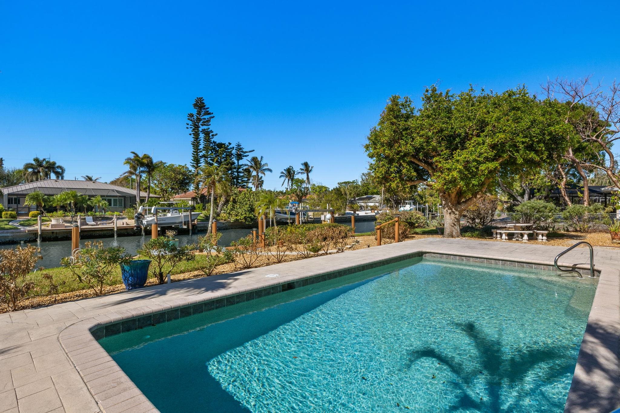 748 Windlass Way, Sanibel, FL 33957