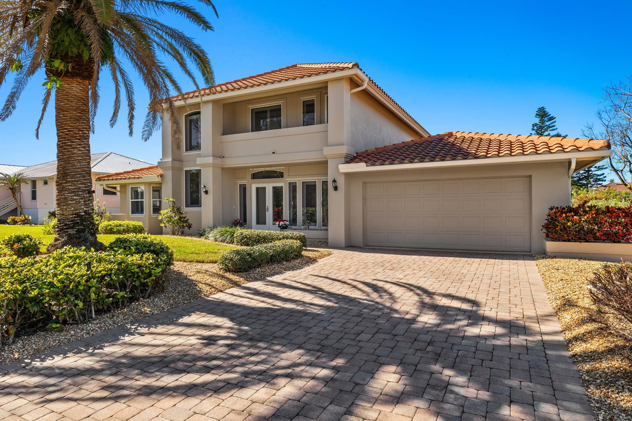 748 Windlass Way, Sanibel, FL 33957