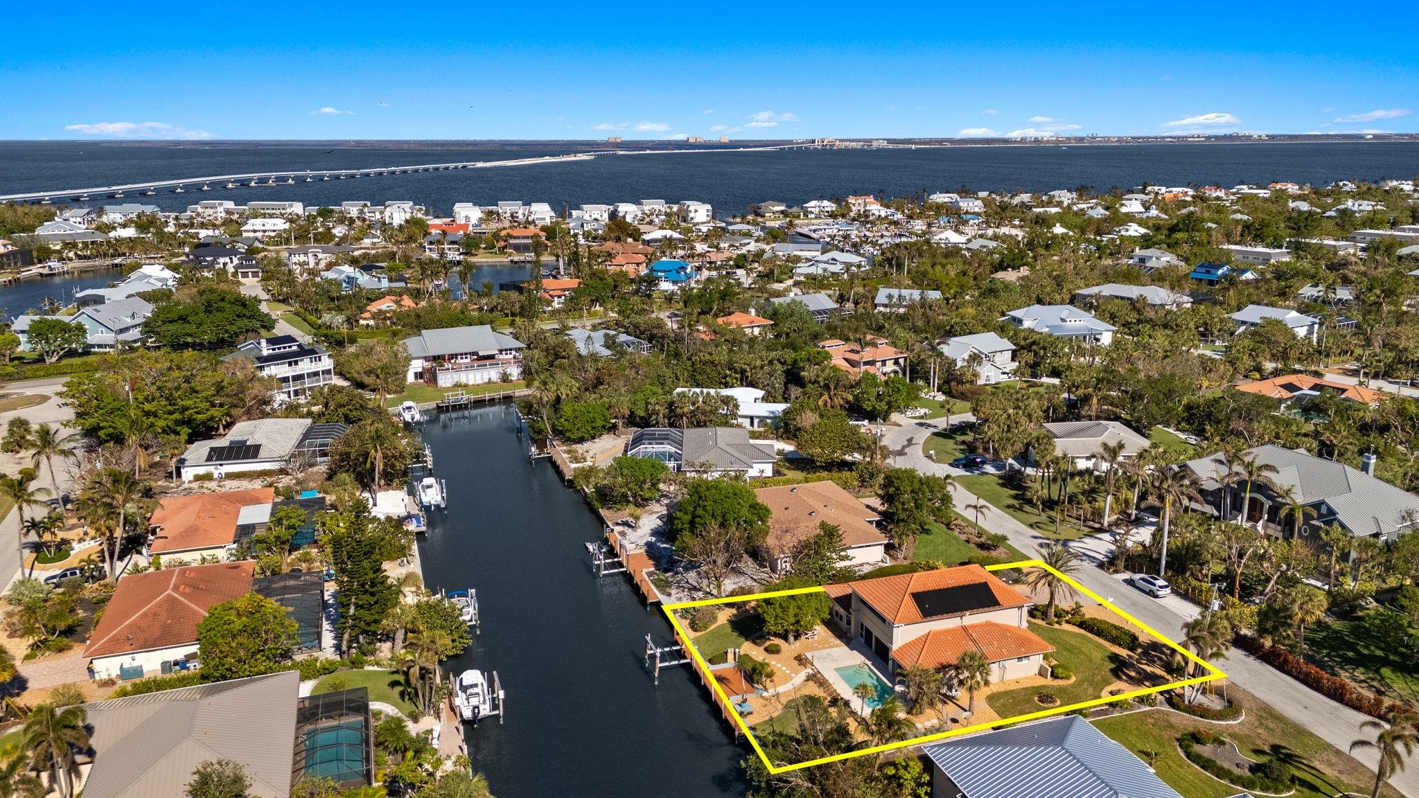 748 Windlass Way, Sanibel, FL 33957